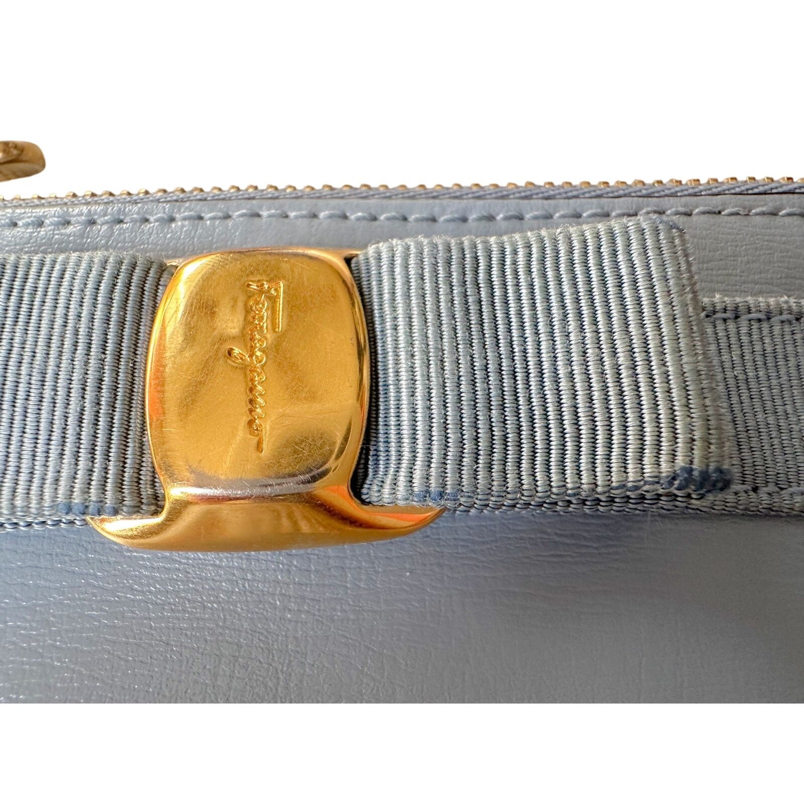Salvatore Ferragamo Ferragamo Powder Blue Bow Zippered Pouch Card Holder Size ONE SIZE - 6 Thumbnail