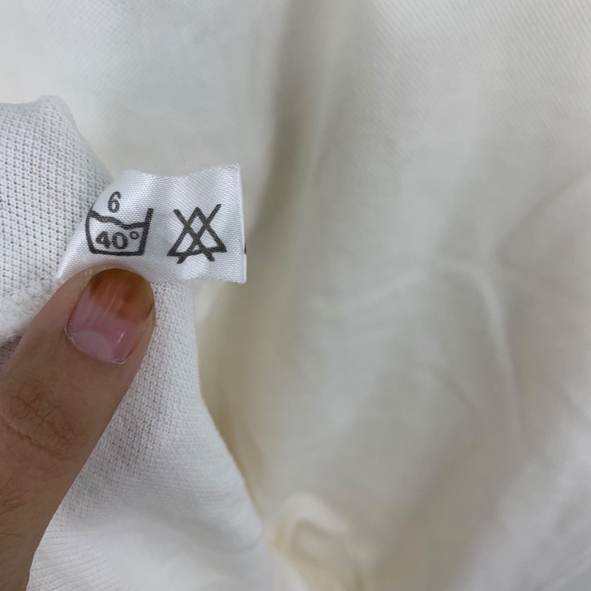 Burberry Vintage BURBERRY LONDON Embroidered Logo Polo Tee Shirt Top Size M / US 6-8 / IT 42-44 - 9 Thumbnail