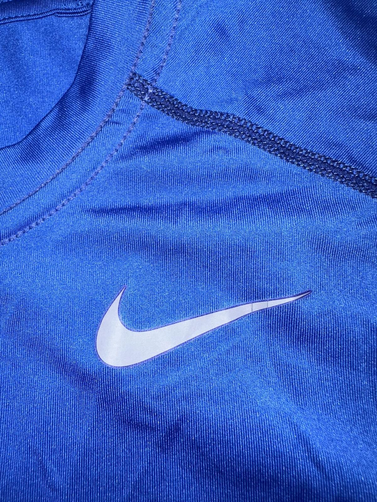 Nike Nike Mens Dri Fit Pro Combat Core 2.0 Fitted Crewneck Shirt Size US XL / EU 56 / 4 - 4 Thumbnail