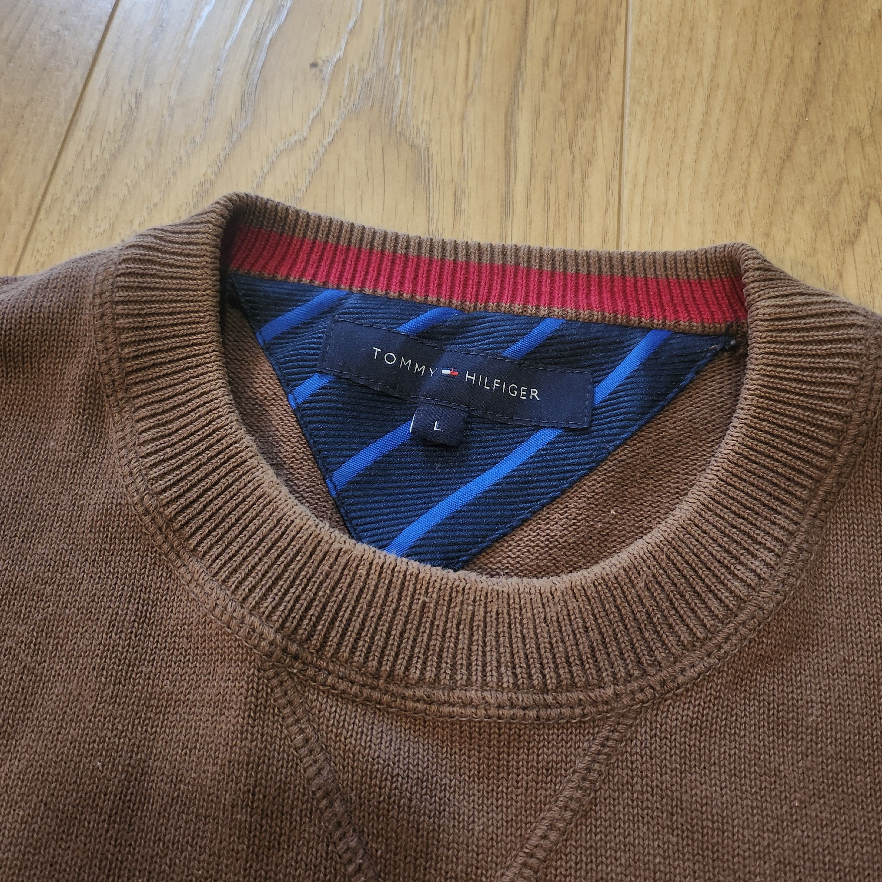 Tommy Hilfiger × Vintage Tommy Hilfiger Embroidery sweater Size US L / EU 52-54 / 3 - 4 Thumbnail
