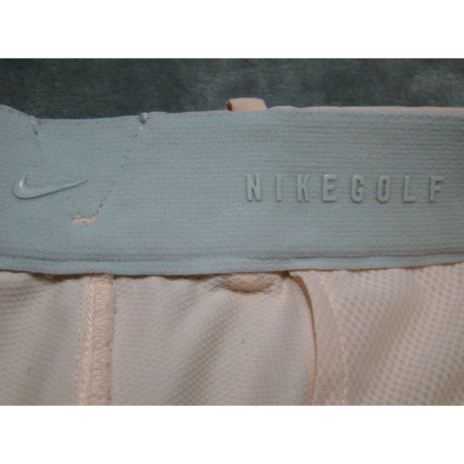 Nike Nike Golf Shorts Men 42 Peach Light Orange Inseam 9.5" Regular Waist 42" Golf Shorts Mens Size US 42 / EU 58 - 5 Thumbnail