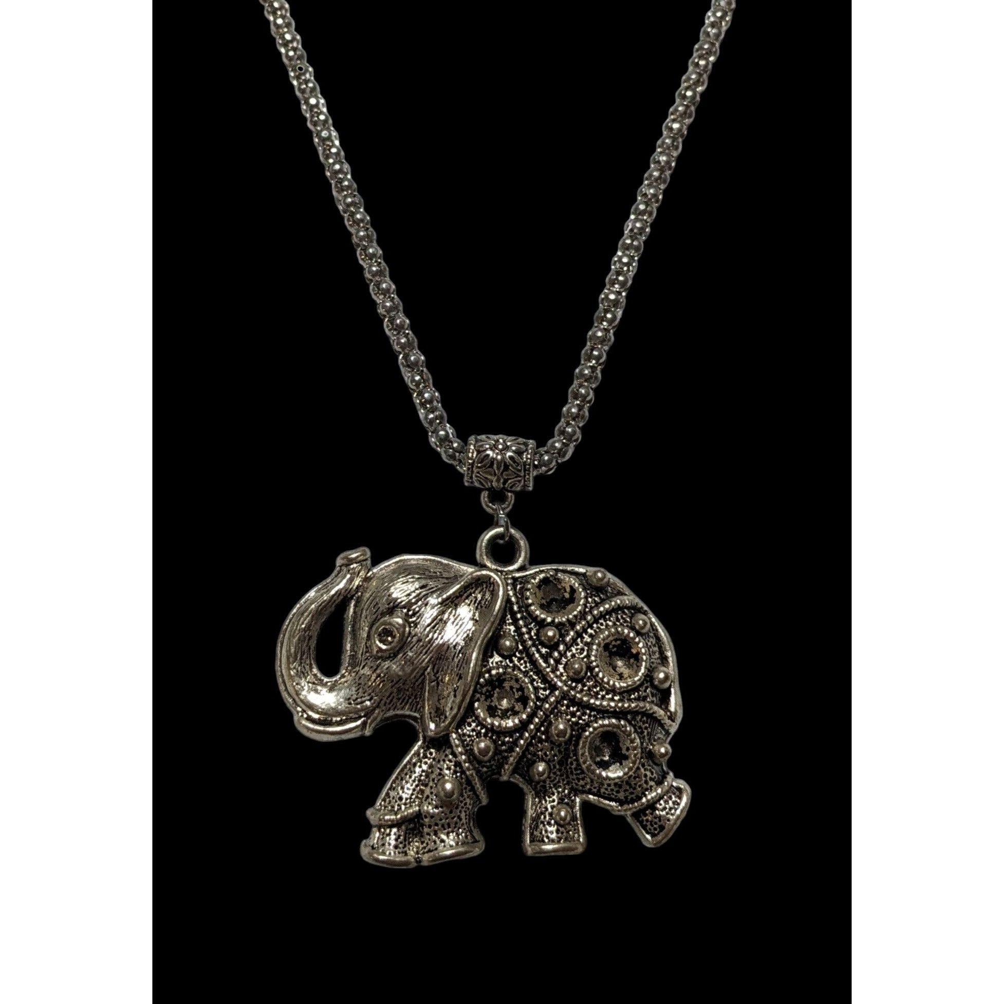 Other Vintage Bohemian Silver Elephant Pendant Necklace Size ONE SIZE - 2 Thumbnail