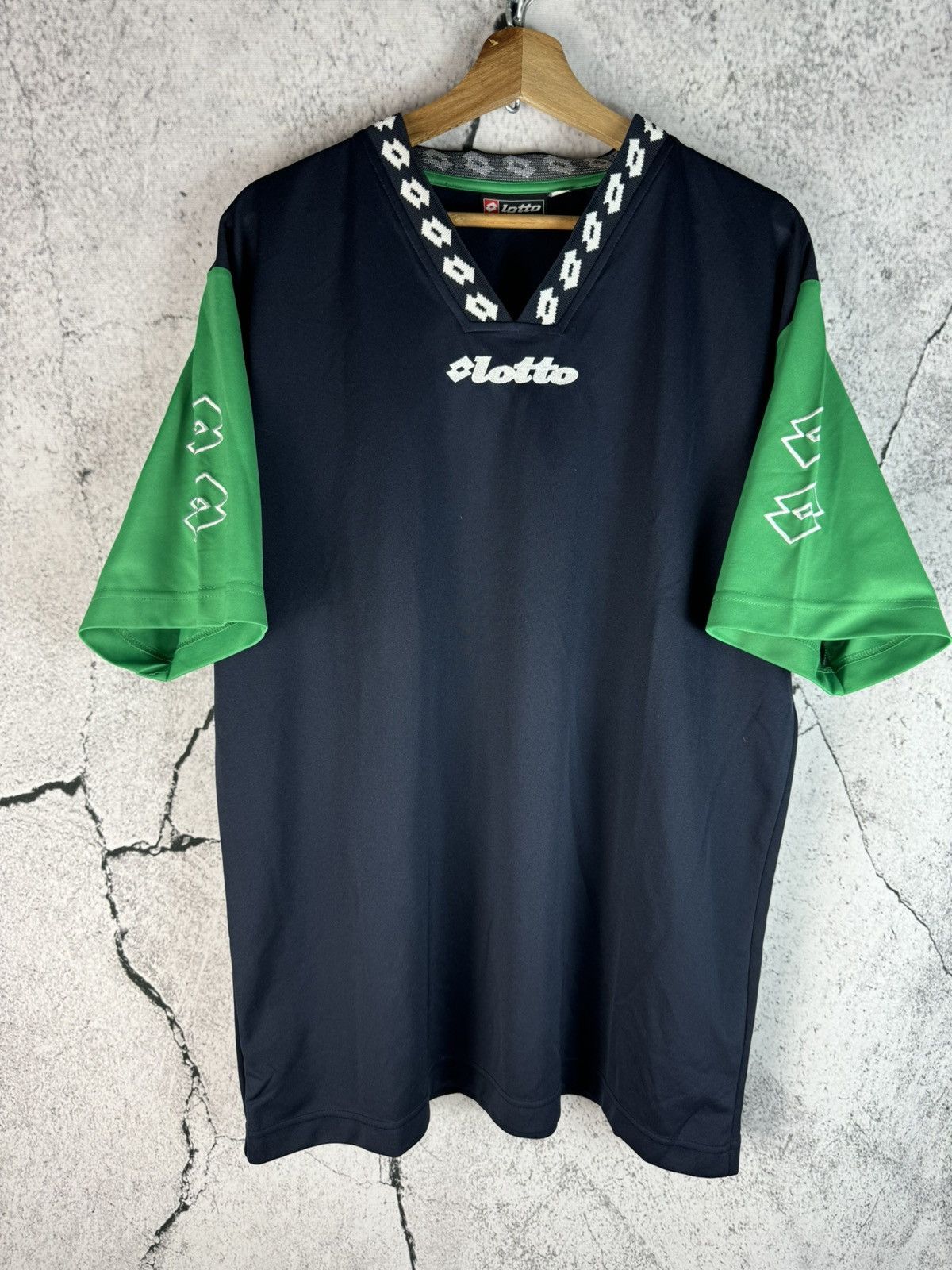 Lotto Sport 2002 VINTAGE LOTTO ITALIAN SPORT DESIGN SOCCER FOTBALL TEE Size US L / EU 52-54 / 3 - 1 Thumbnail