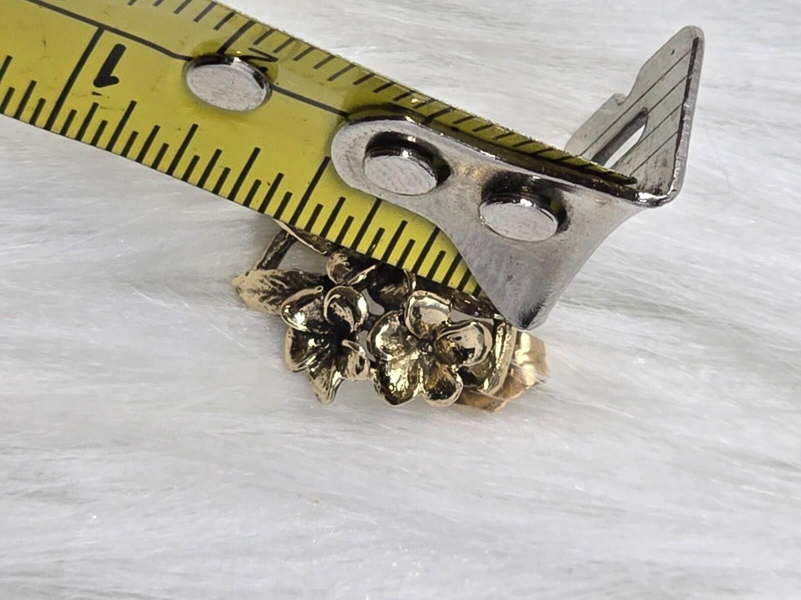 Other 14K Yellow Gold 3D Floral Bouquet Stud Earrings 3.5g Estate Size ONE SIZE - 7 Thumbnail