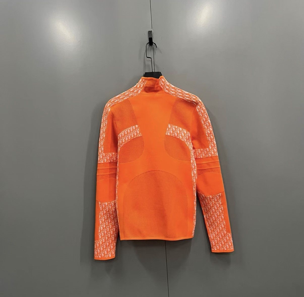 Dior Dior Orange Monogram Embossed Long Sleeve Top J41 Size M / US 6-8 / IT 42-44 - 2 Thumbnail