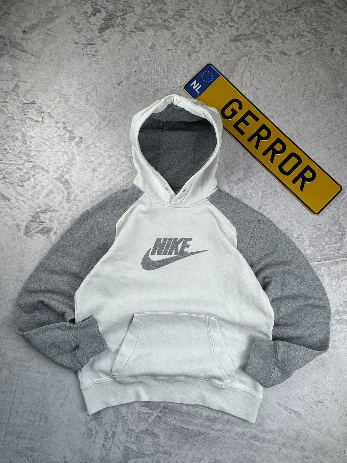 Nike × Vintage NIKE VINTAGE CENTER LOGO OVERSIZE BOXY HOODIE Size US S / EU 44-46 / 1 - 2 Thumbnail