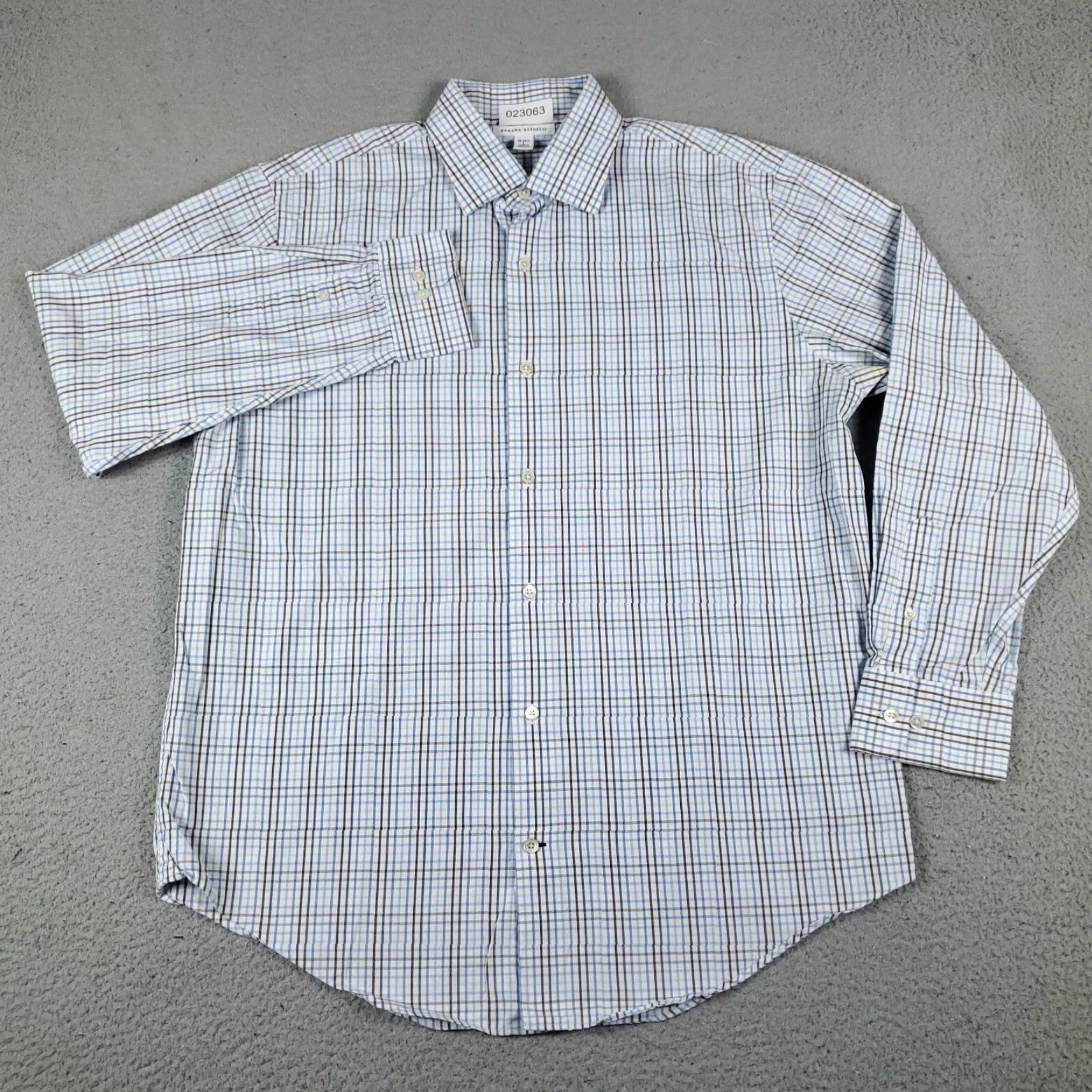 Banana Republic BANANA REPUBLIC Shirt Mens XL Blue Check Button-Up Long Sleeve Casual Classic Business Dress Shirt - Preppy American Style Mens XL Blue Size US XL / EU 56 / 4 - 2 Thumbnail