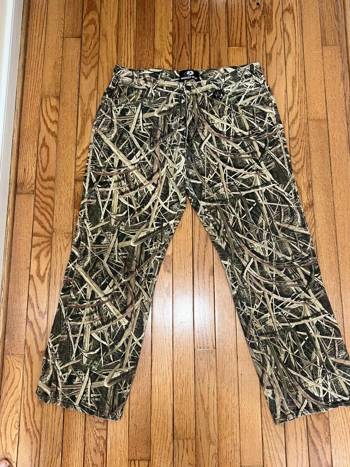 RARE MOSSY OAK MARSH CAMO JEANS