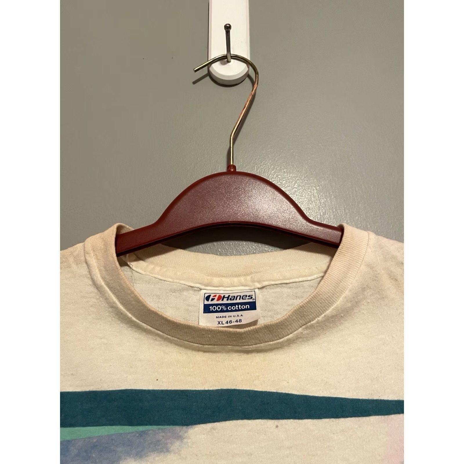 Hanes VINTAGE Hanes Jimmy Buffett Hot Water Tour Shirt XL Men White C383 Distressed T-Shirt Size US XL / EU 56 / 4 - 3 Thumbnail