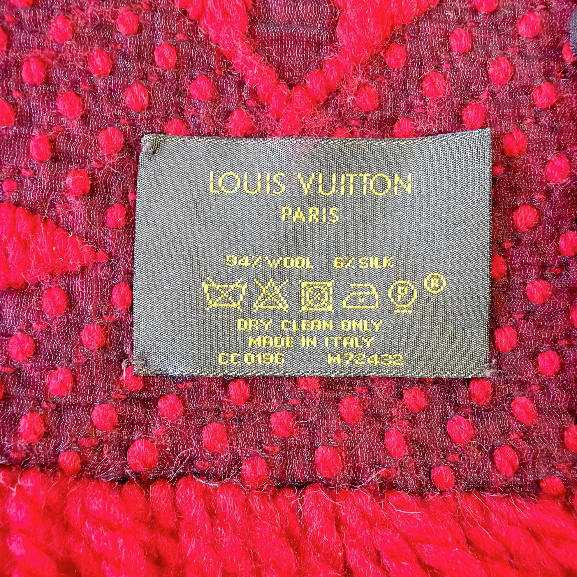 Louis Vuitton Louis Vuitton Red Wool Full Logo Fringe Scarf Size ONE SIZE - 8 Thumbnail
