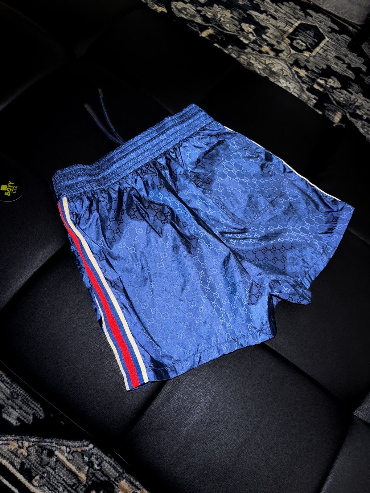 Gucci Gucci web swim shorts sz 46 Size US 31 - 2 Thumbnail