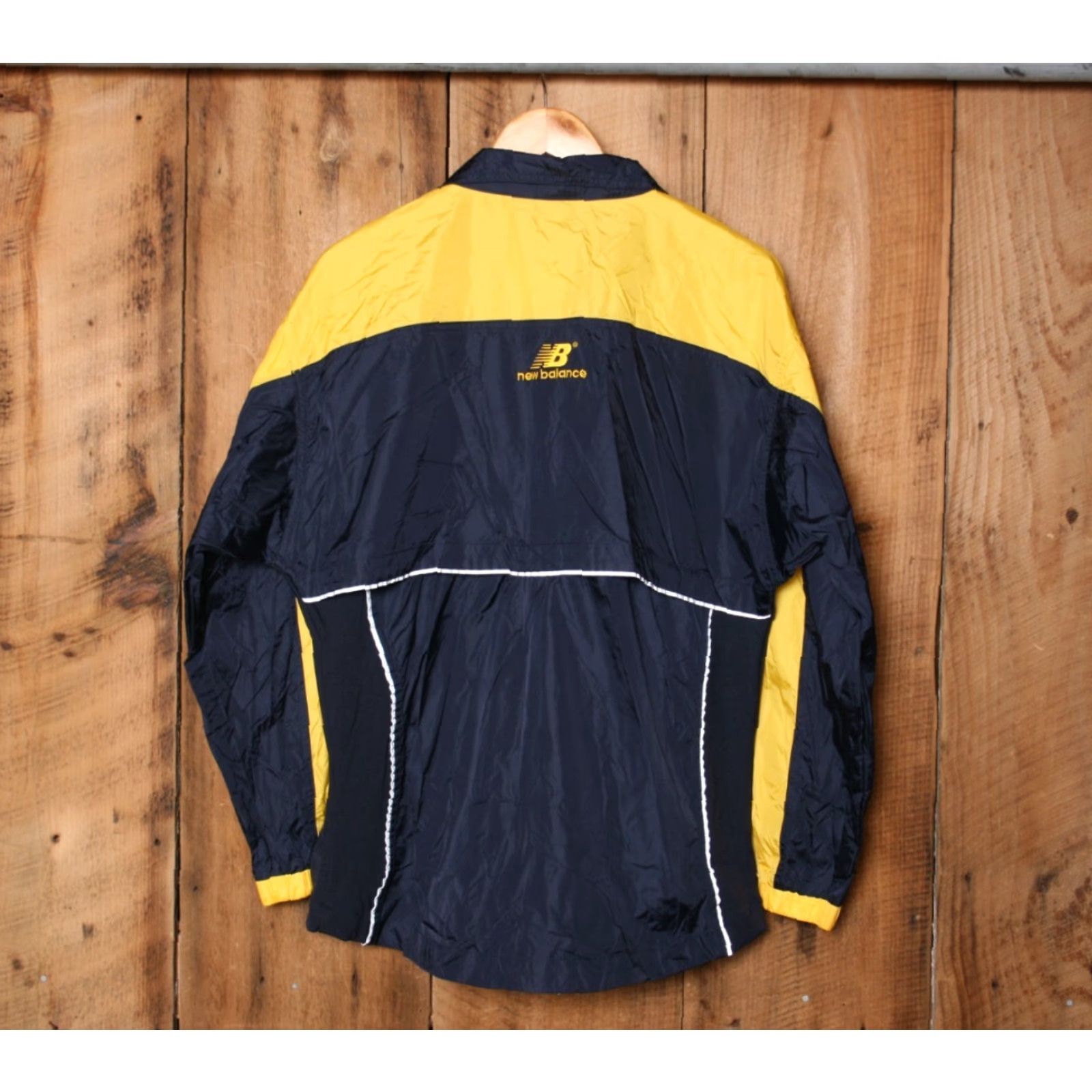 New Balance VINTAGE New Balance Jacket Track Jacket Men L Blue Yellow Nylon Zip Sweat Activewear Running & Jogging Size US L / EU 52-54 / 3 - 7 Thumbnail