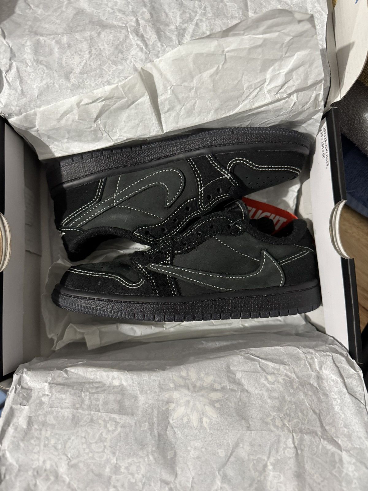 Jordan Brand × Travis Scott Black phantom travis scott Size US 5 / EU 37 - 3 Thumbnail