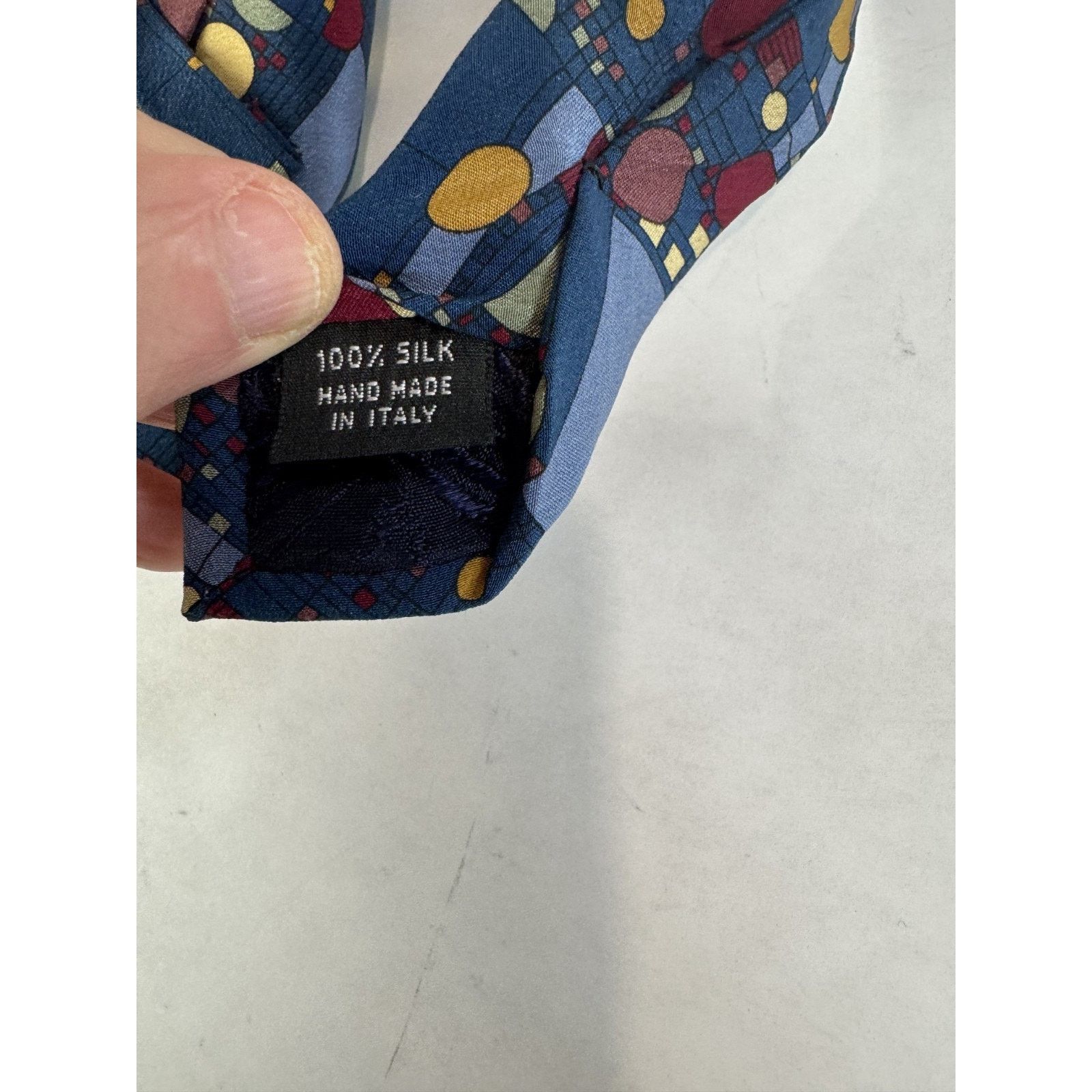 Other VTG Frank Lloyd Wright Tie 100% Silk Made Italy Confetti Size ONE SIZE - 3 Thumbnail