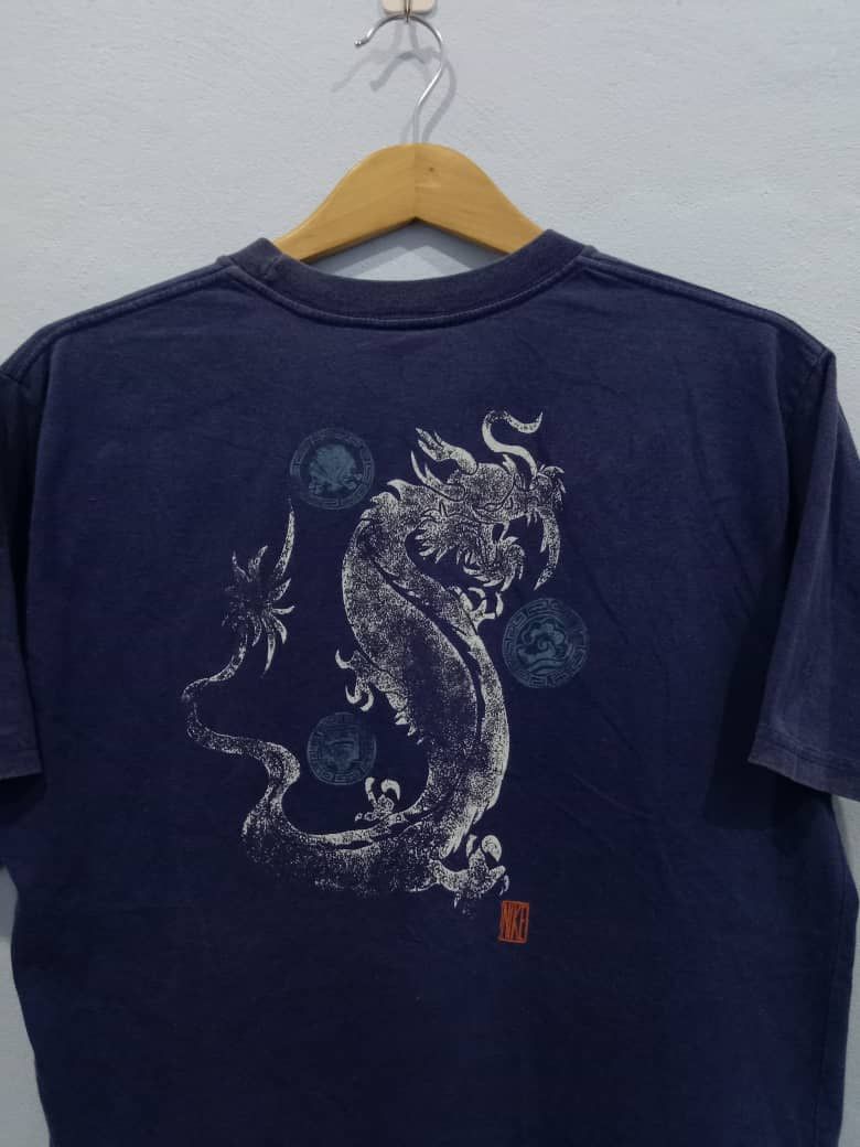 Nike VINTAGE 90’S NIKE DRAGON BACKHIT LOGO TEES SMALL SIZE Size US S / EU 44-46 / 1 - 3 Thumbnail