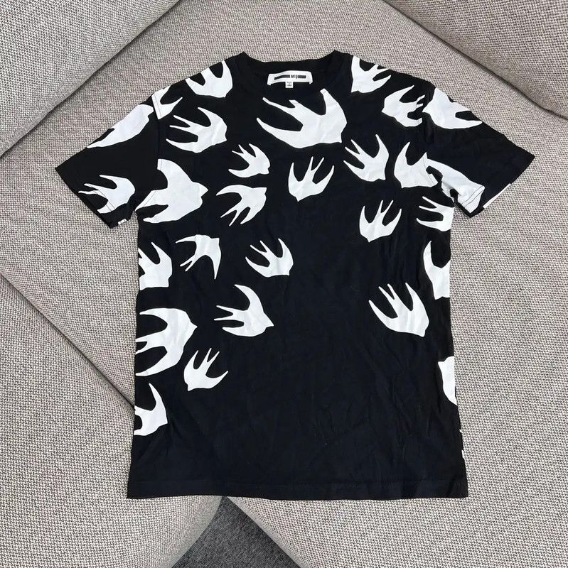 Alexander McQueen Alexander McQueen Black Cotton T-Shirt with Prints 0089 Size XS / US 0-2 / IT 36-38 - 1 Thumbnail