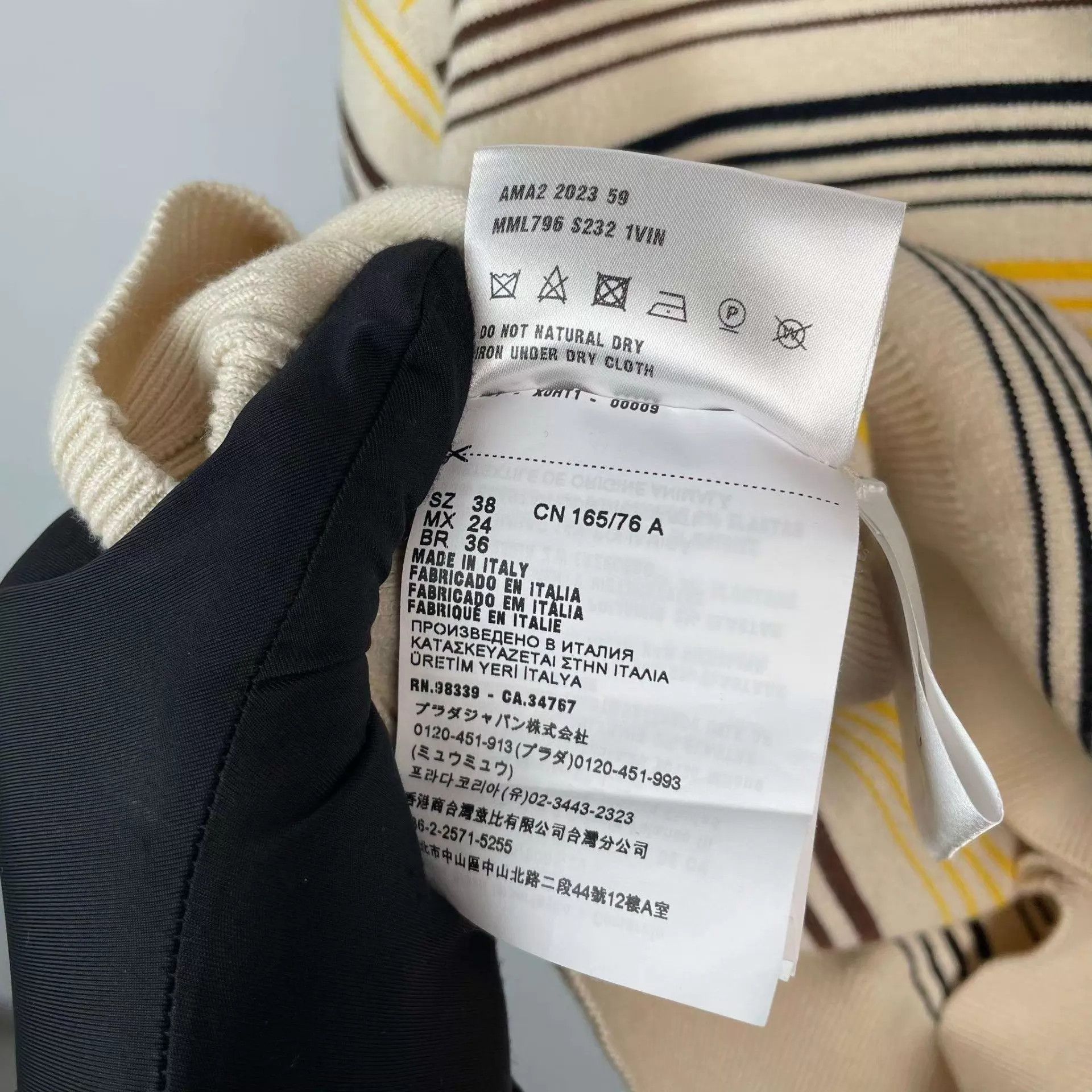Miu Miu MIU MIU Yellow & Black Stripe Knit Tee 95 New Size XS / US 0-2 / IT 36-38 - 5 Thumbnail