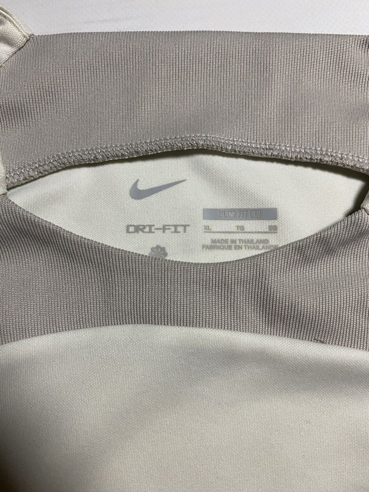 Nike Nike Tottenham Hotspur 2022/23 training soccer jersey Size US XL / EU 56 / 4 - 3 Thumbnail