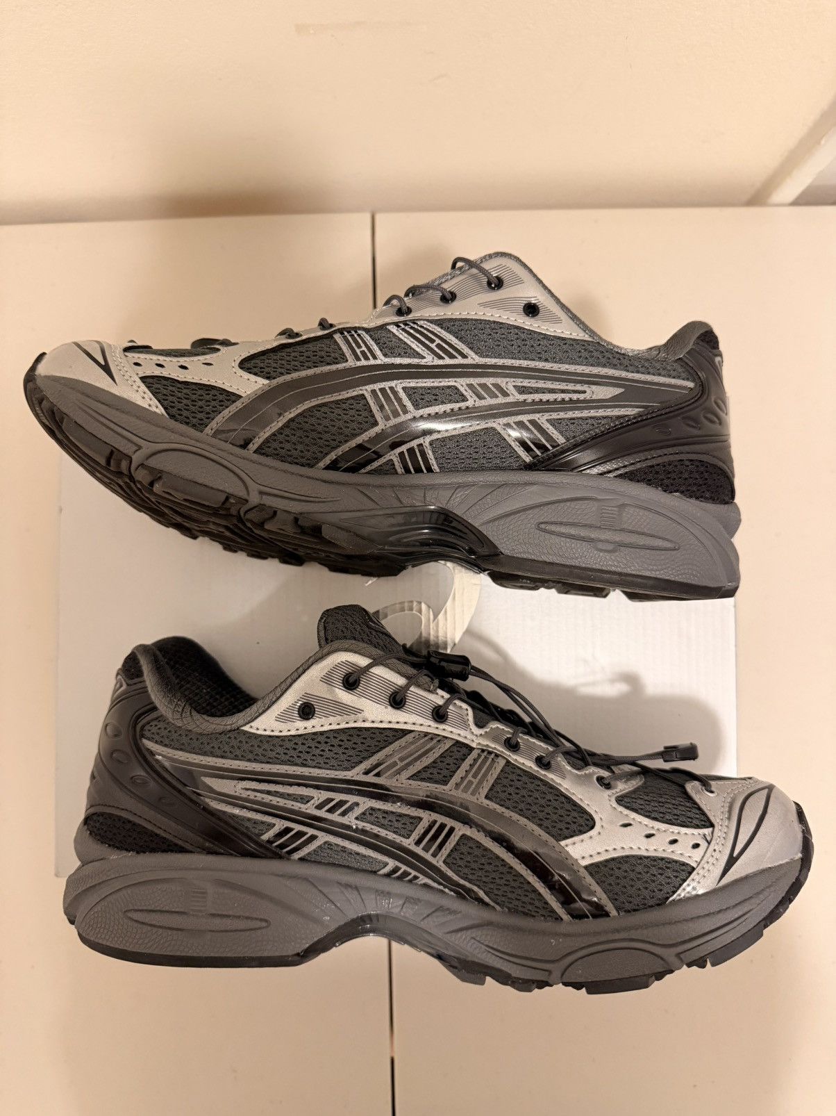 Asics Asics x Unaffected Gel-Kayano 14 Dark Shadow size 8.5 Men Size US 8.5 / EU 41-42 - 2 Thumbnail