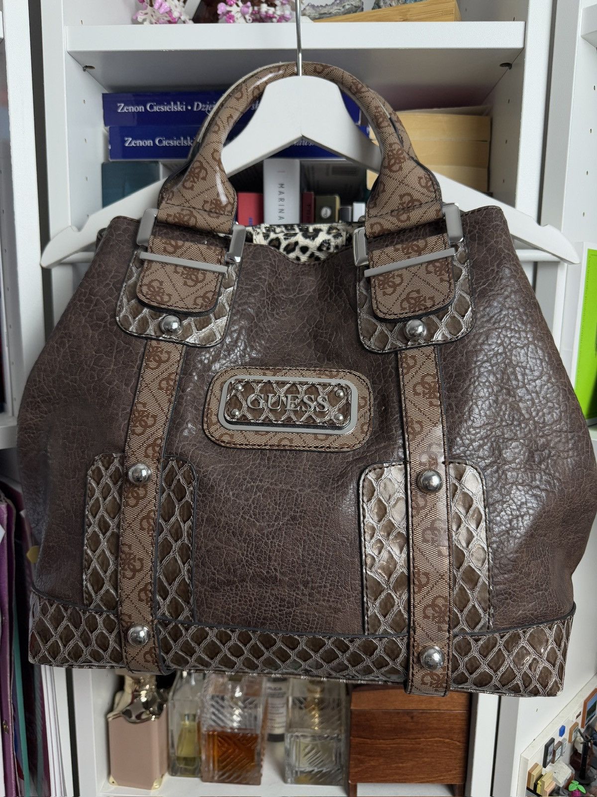 Designer × Guess Vintage y2k Guess monogram hand shoulder bag avantgarde Size ONE SIZE - 3 Thumbnail