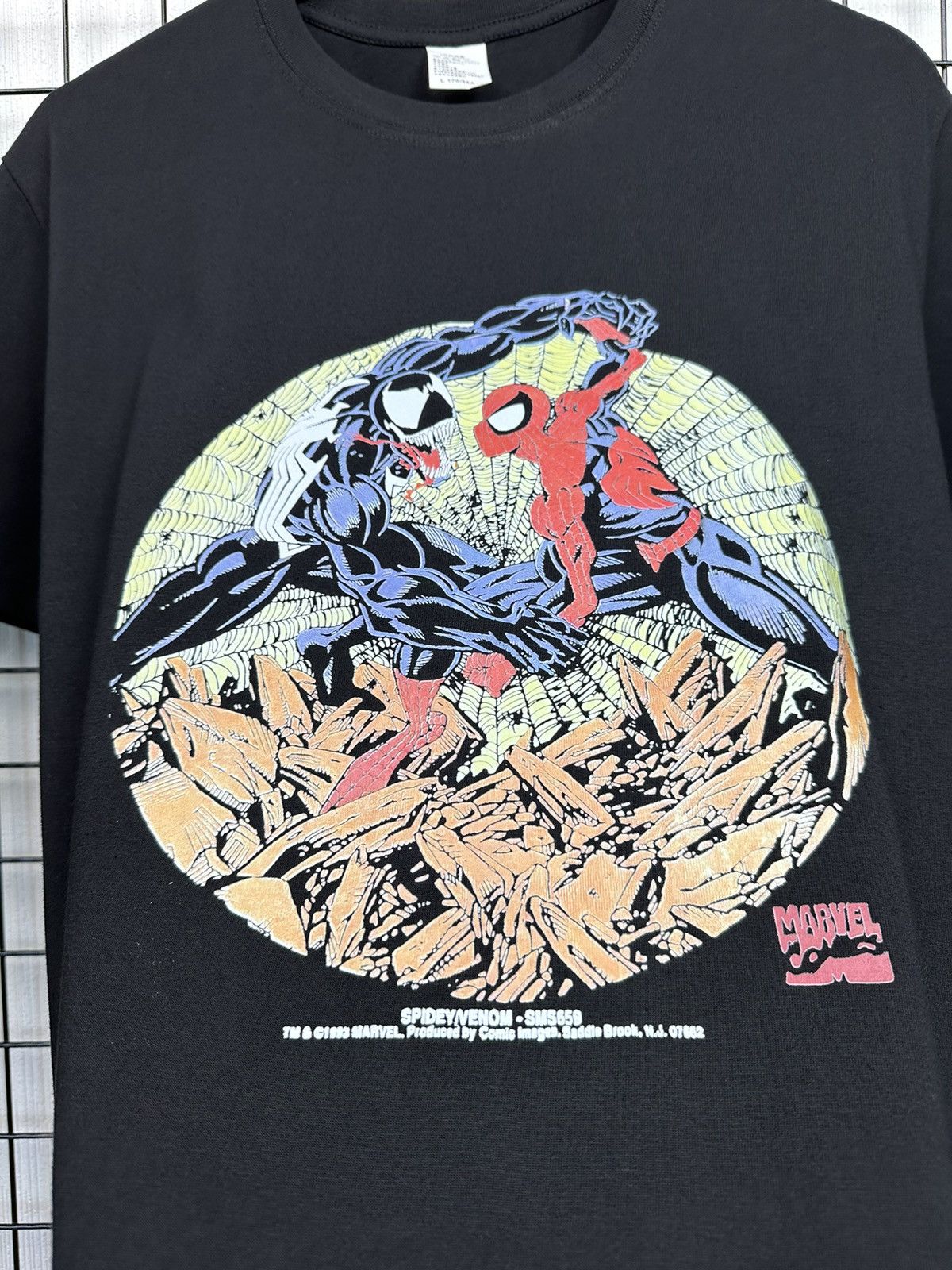 Marvel Comics Spiderman & Venom Marvel Comics Tee Shirt Men Black L Size US L / EU 52-54 / 3 - 6 Thumbnail