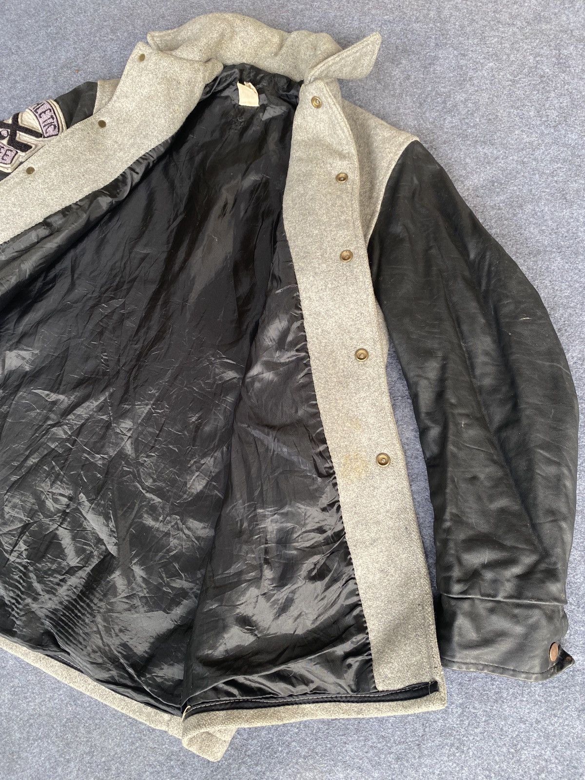 Vintage Vintage athletic committee leather arm jacket Size US M / EU 48-50 / 2 - 14 Thumbnail