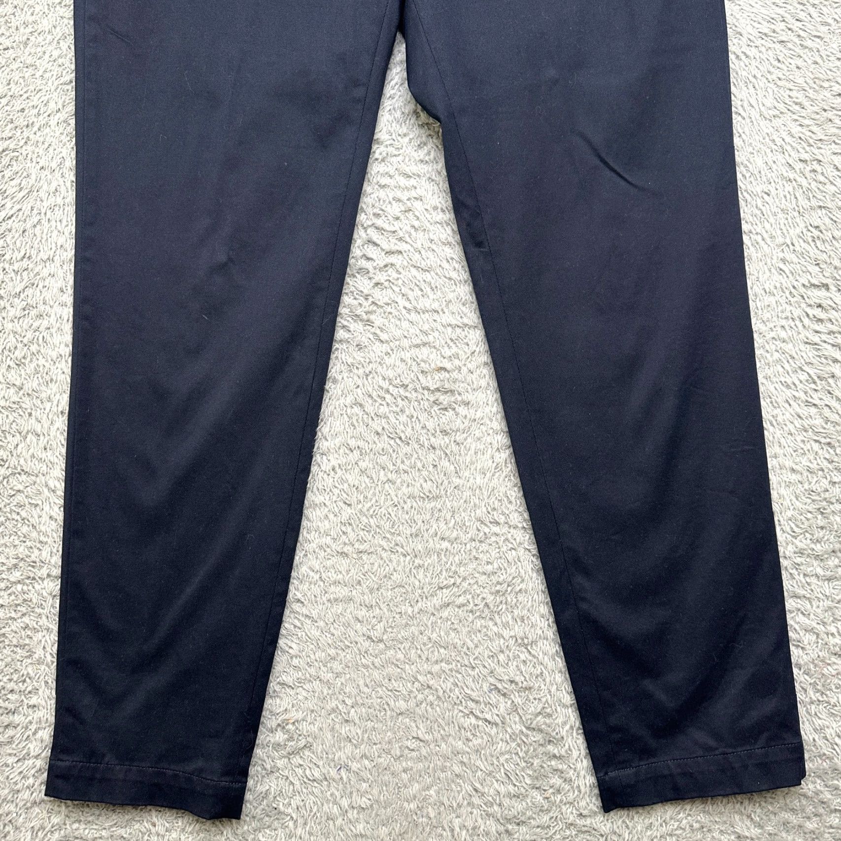 Banana Republic Banana Republic Chino Pants Mens 32x32 Blue Slim Straight 32 in Inseam Pockets Flat Front Button Classic Preppy Casual Pants Mens Blue Chino Pants Size US 32 / EU 48 - 4 Thumbnail