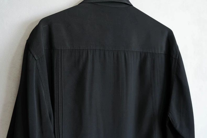 Yohji Yamamoto Yohji Yamamoto 16SS longitudinal silk-blend short-sleeve s Size US L / EU 52-54 / 3 - 6 Thumbnail