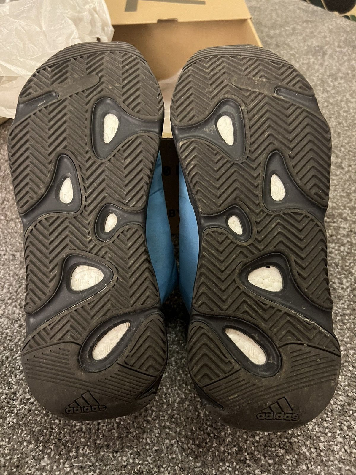 Adidas Adidas Yeezy boost 700 mnvm bright cyan Size US 11 / EU 44 - 6 Thumbnail