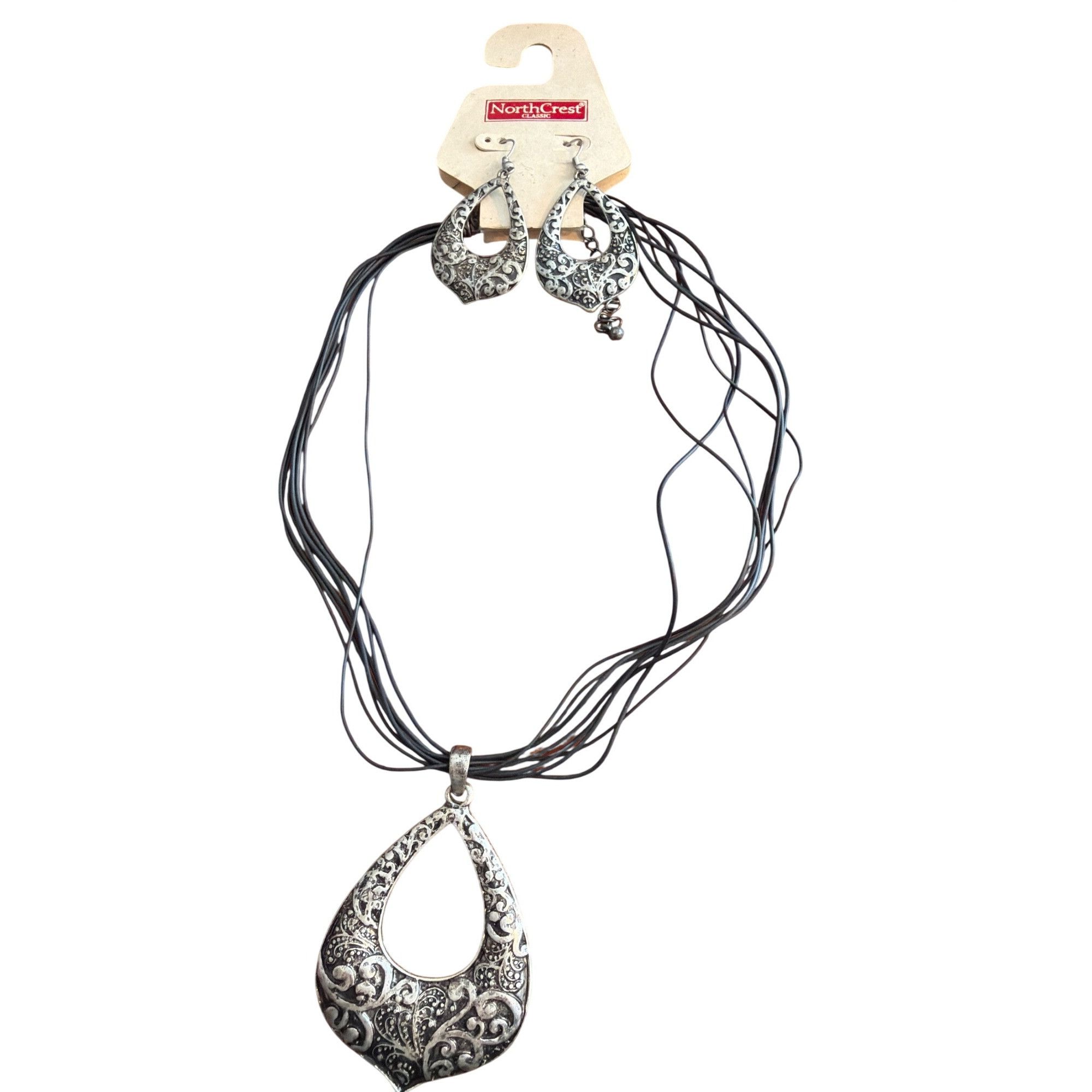 Other Northcrest Classic Silver Tone Pendant Necklace Earrings Set Size ONE SIZE - 1 Thumbnail