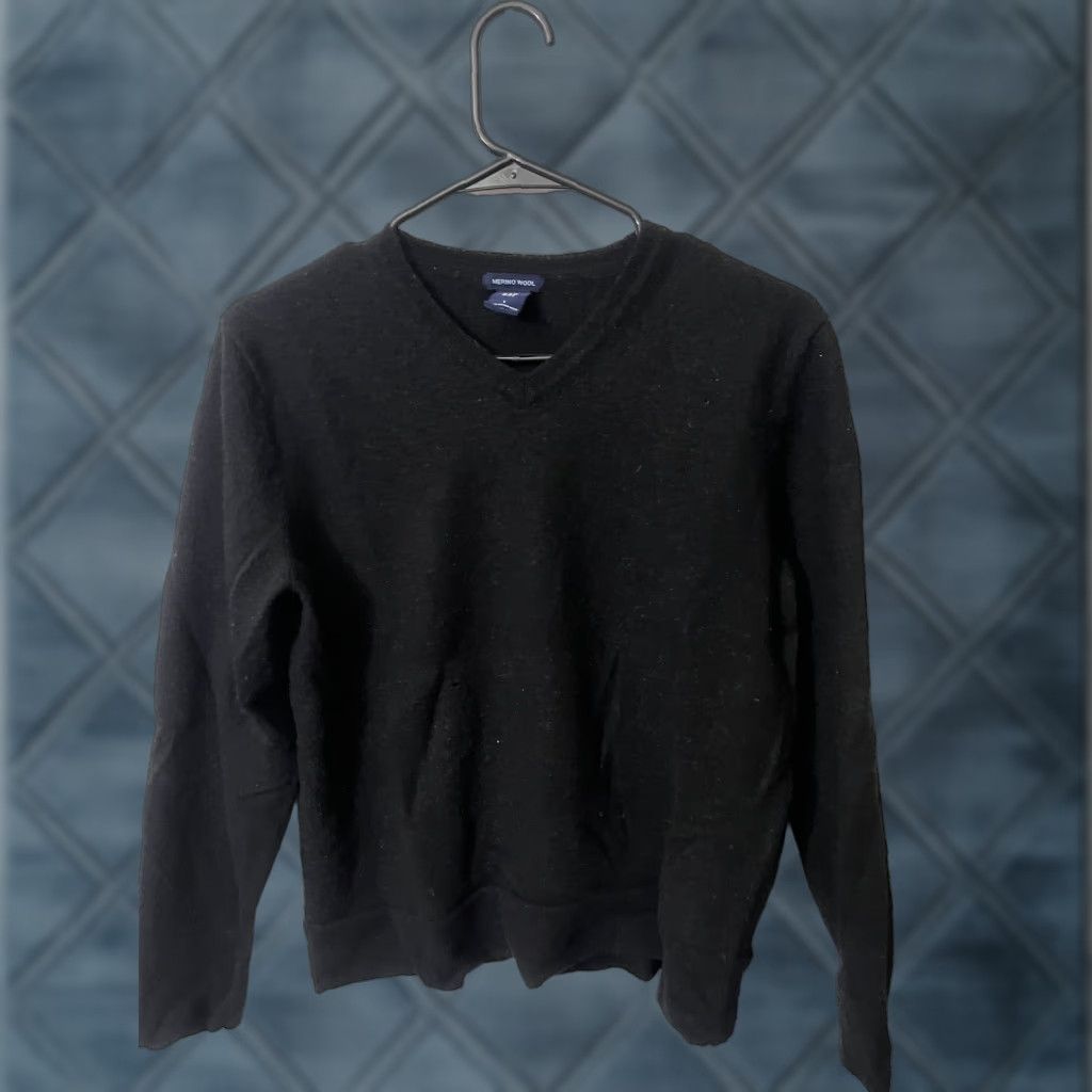 Gap Gap Black Merino Wool Pullover Sweater Adult Large Long Sleeve V-Neck Mens Size US L / EU 52-54 / 3 - 1 Thumbnail