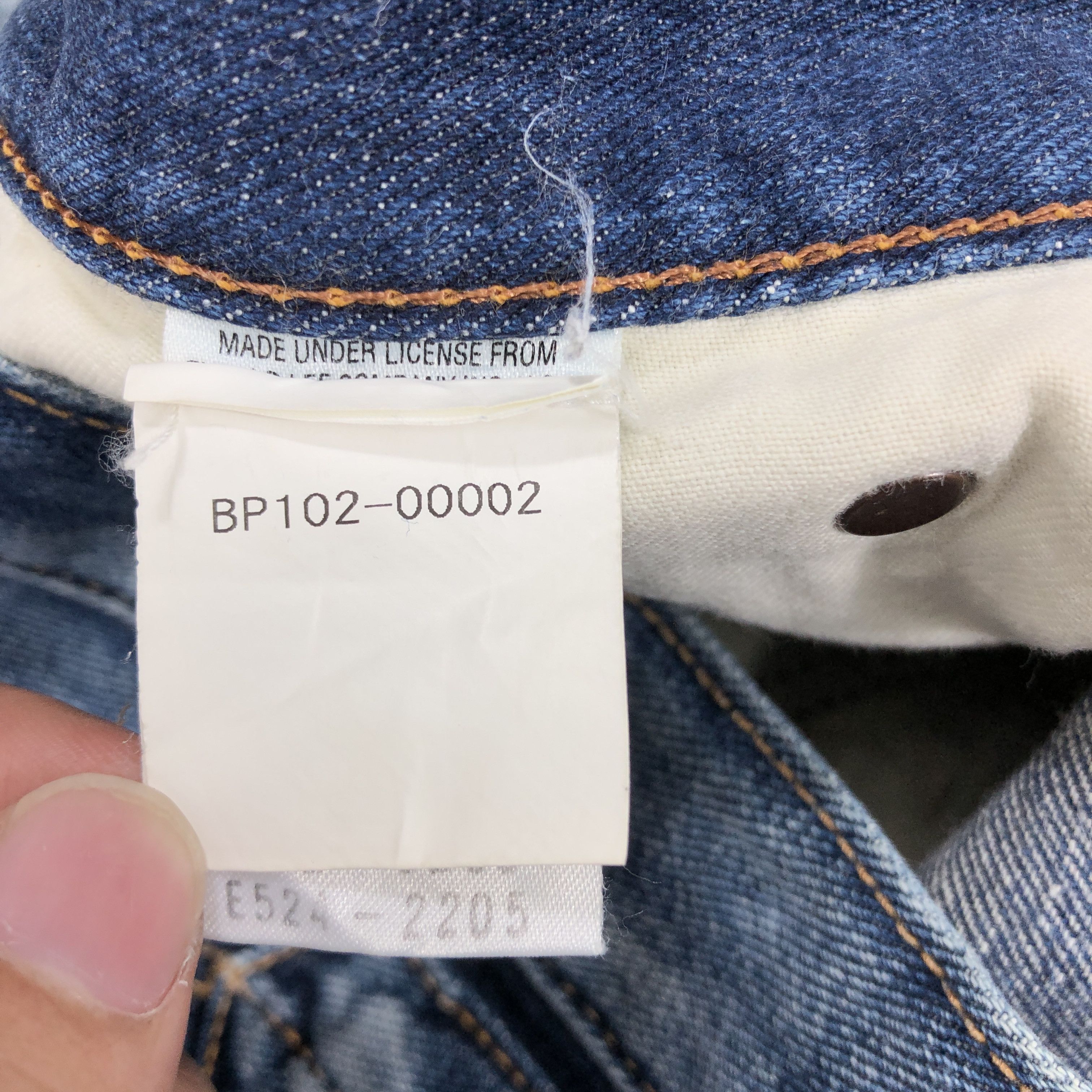 Lee × Vintage 29 x 25.5 Vintage Lee Buckle Jeans L1382 Size US 29 - 8 Thumbnail