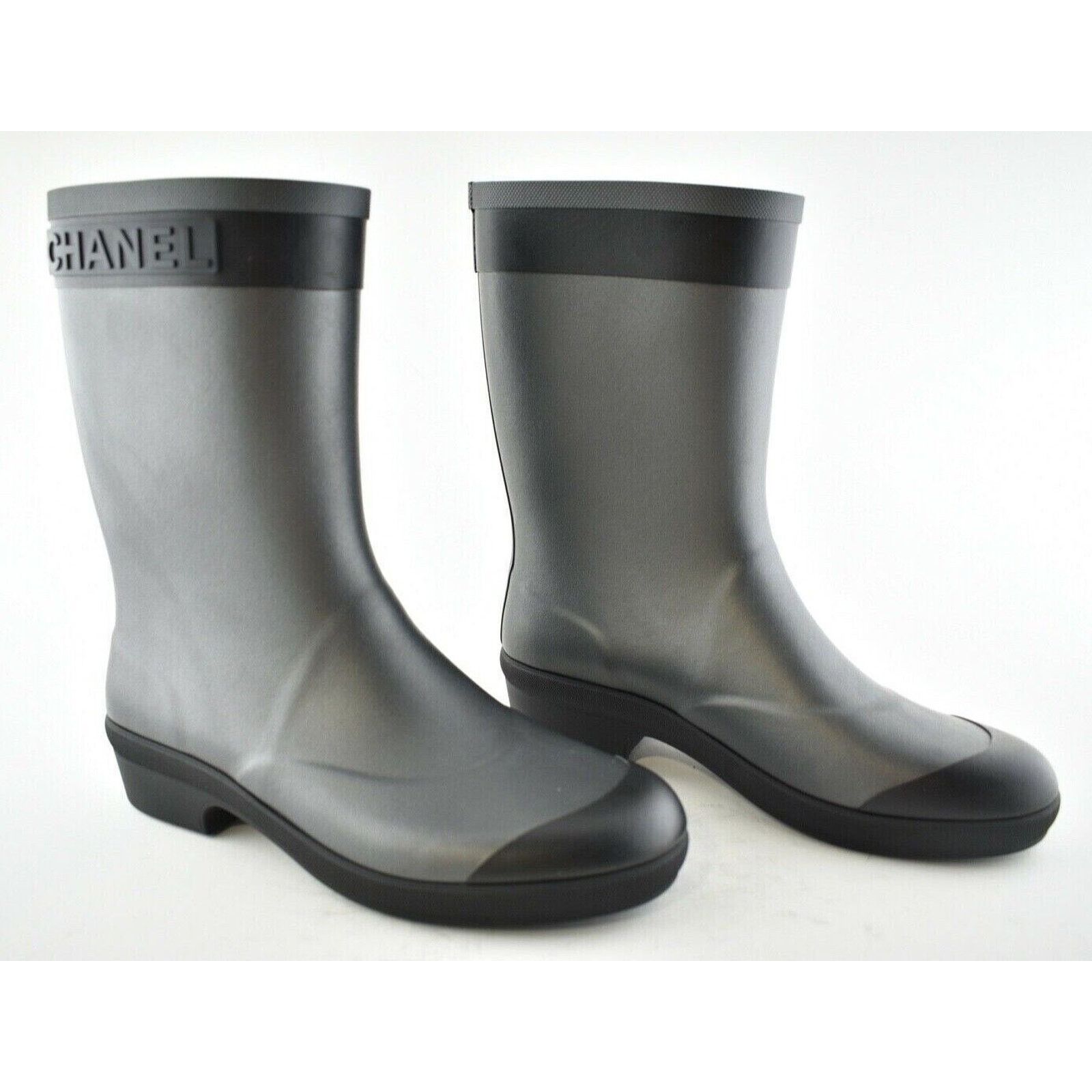 Chanel Chanel 19A Black Silver Grey CC Logo Short Mid Calf Pull On Size US 8 / IT 38 - 2 Thumbnail