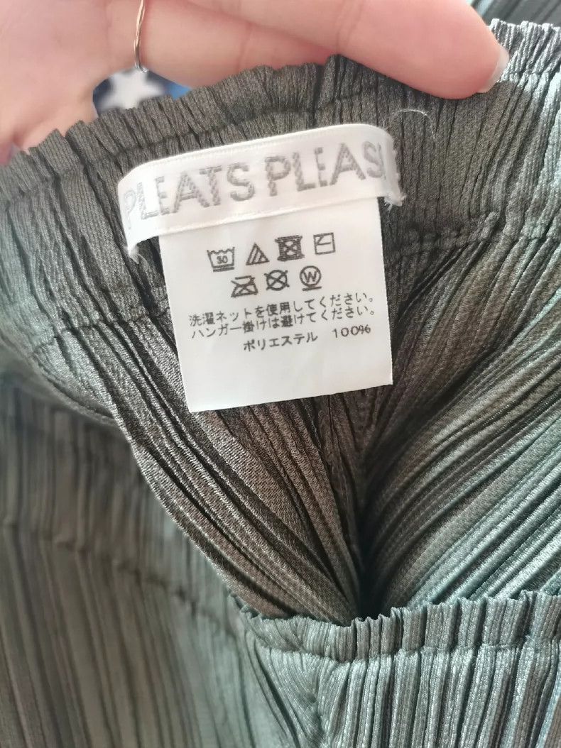 Issey Miyake Issey Miyake Pleats Please Gray Pants - dmc Size US 32 / EU 48 - 1 Thumbnail
