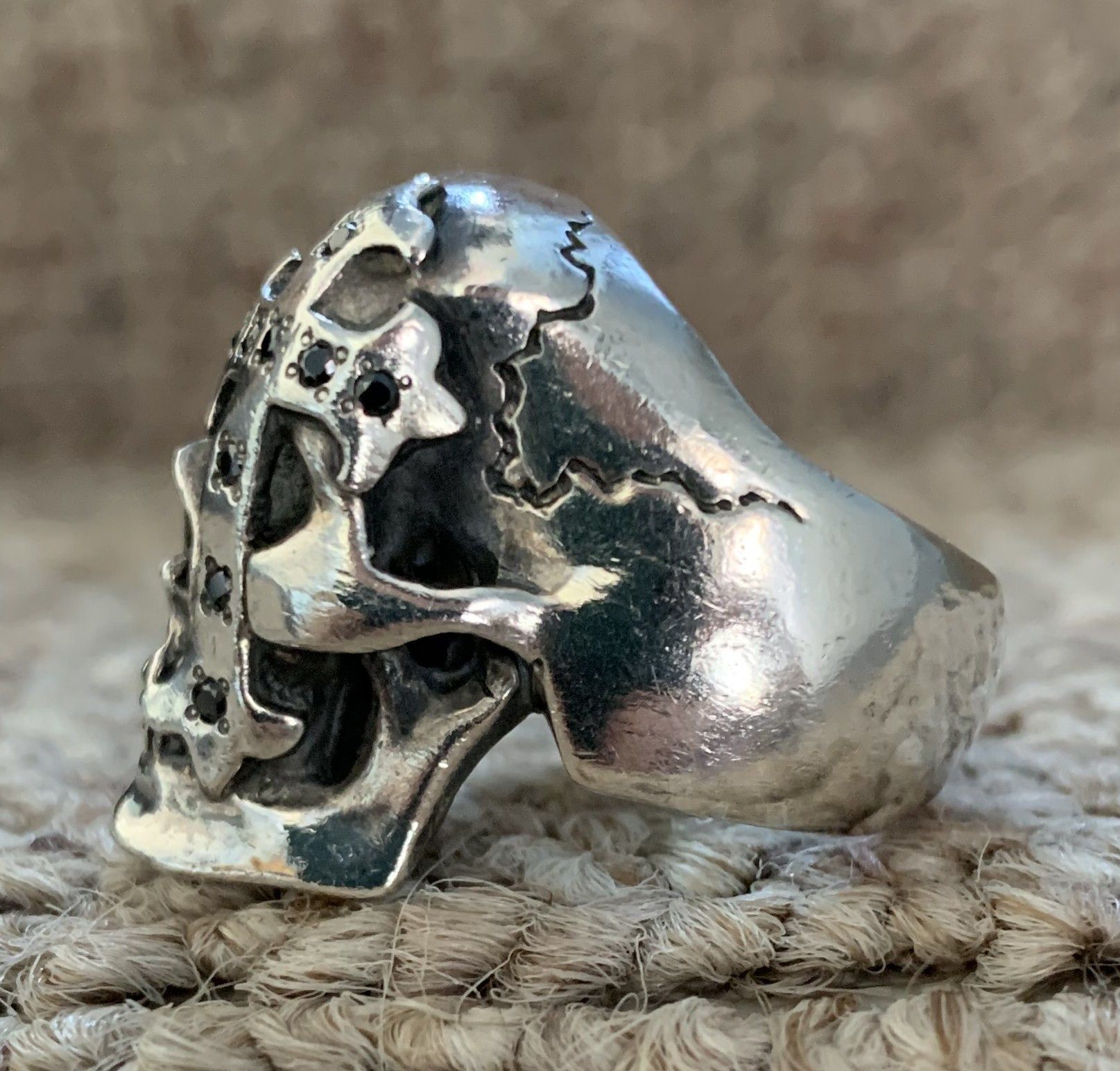 Number (N)ine SS05 "Nightcrawler" Bejeweled Silver Skull Ring w/ box Size ONE SIZE - 9 Thumbnail