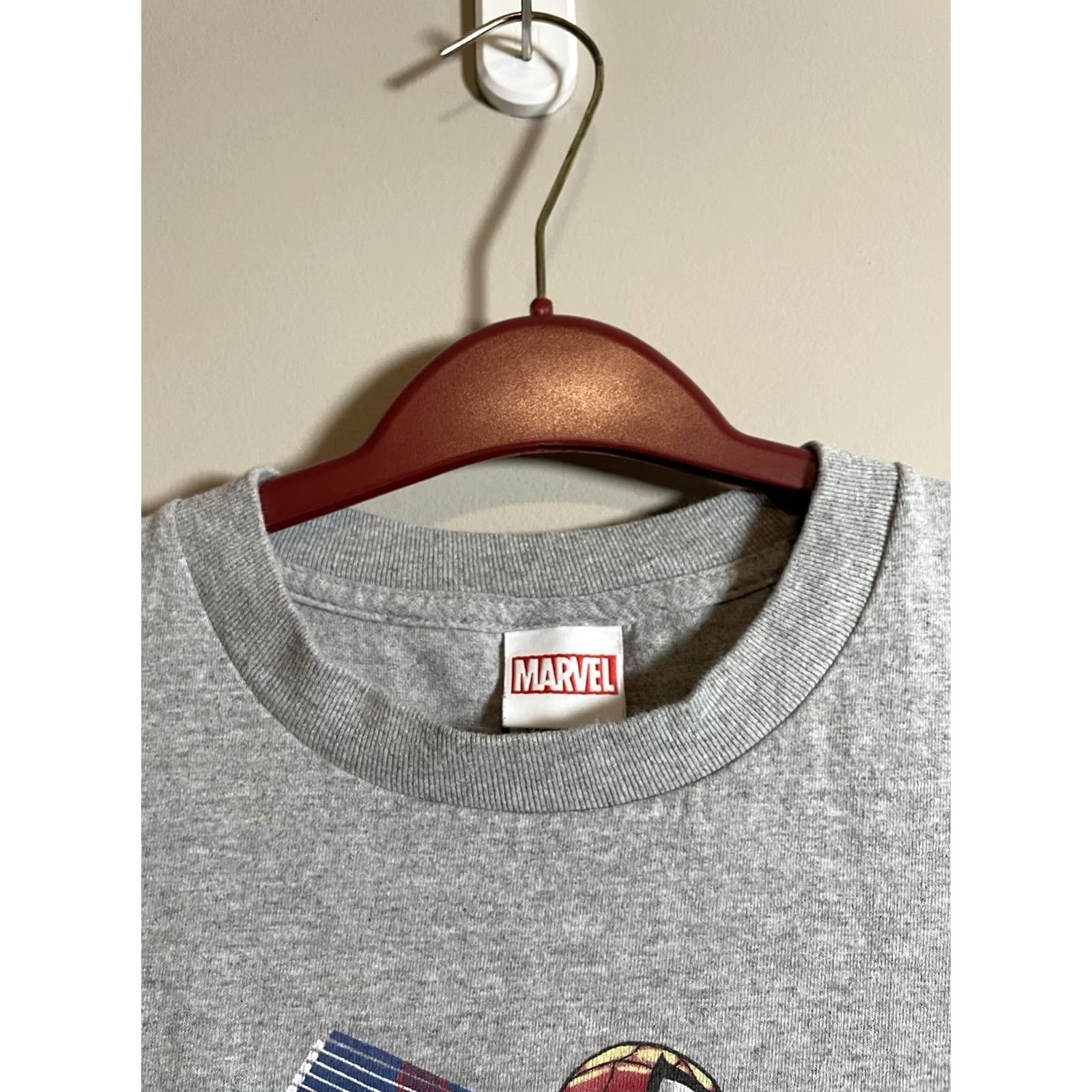 Vintage VINTAGE Marvel Spider-Man Bravery Super Hero Movie Promo Shirt M Men Gray 90s, Shirt Mens Spider-Man Size US M / EU 48-50 / 2 - 3 Thumbnail