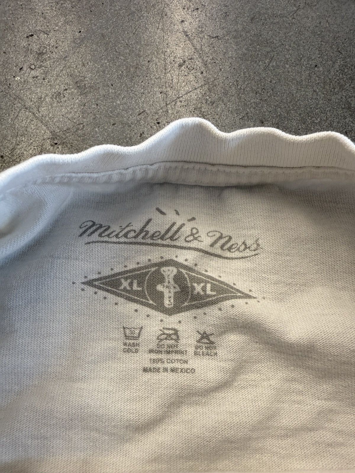 Mitchell & Ness × Travis Scott Travis Scott X Mitchell & Ness Miami Hand Drawn Tee Size US XL / EU 56 / 4 - 7 Thumbnail