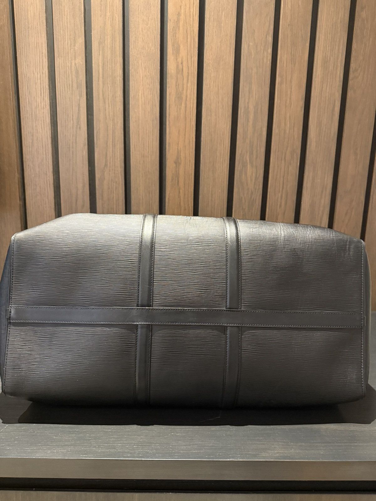 Louis Vuitton Louis Vuitton x Supreme Keepall 55 – Black Epi Leather Size ONE SIZE - 4 Thumbnail