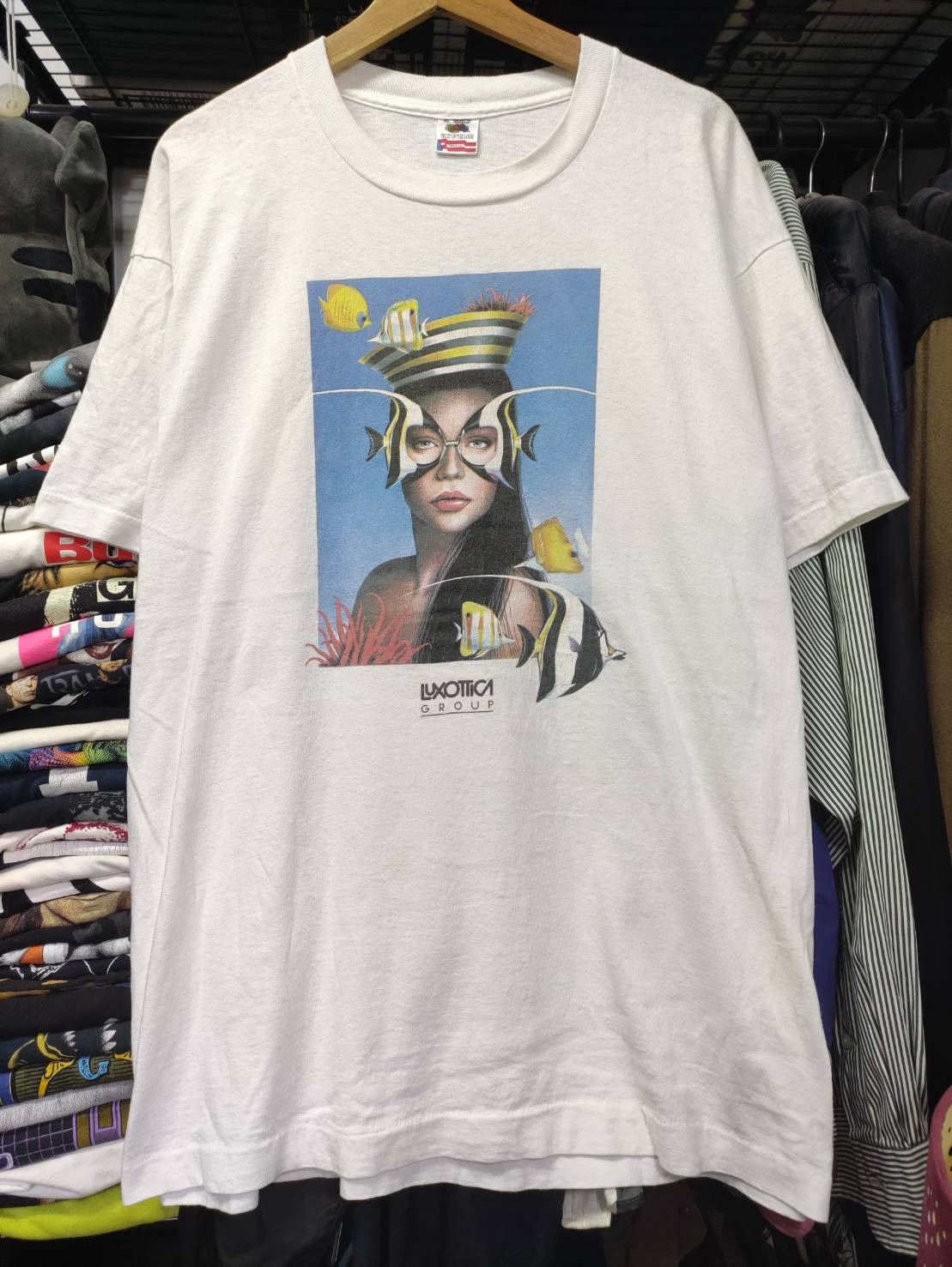 Other Vtg 90's Luxotica Group Eyewear Promo USA T-Shirt Size US XL / EU 56 / 4 - 2 Thumbnail