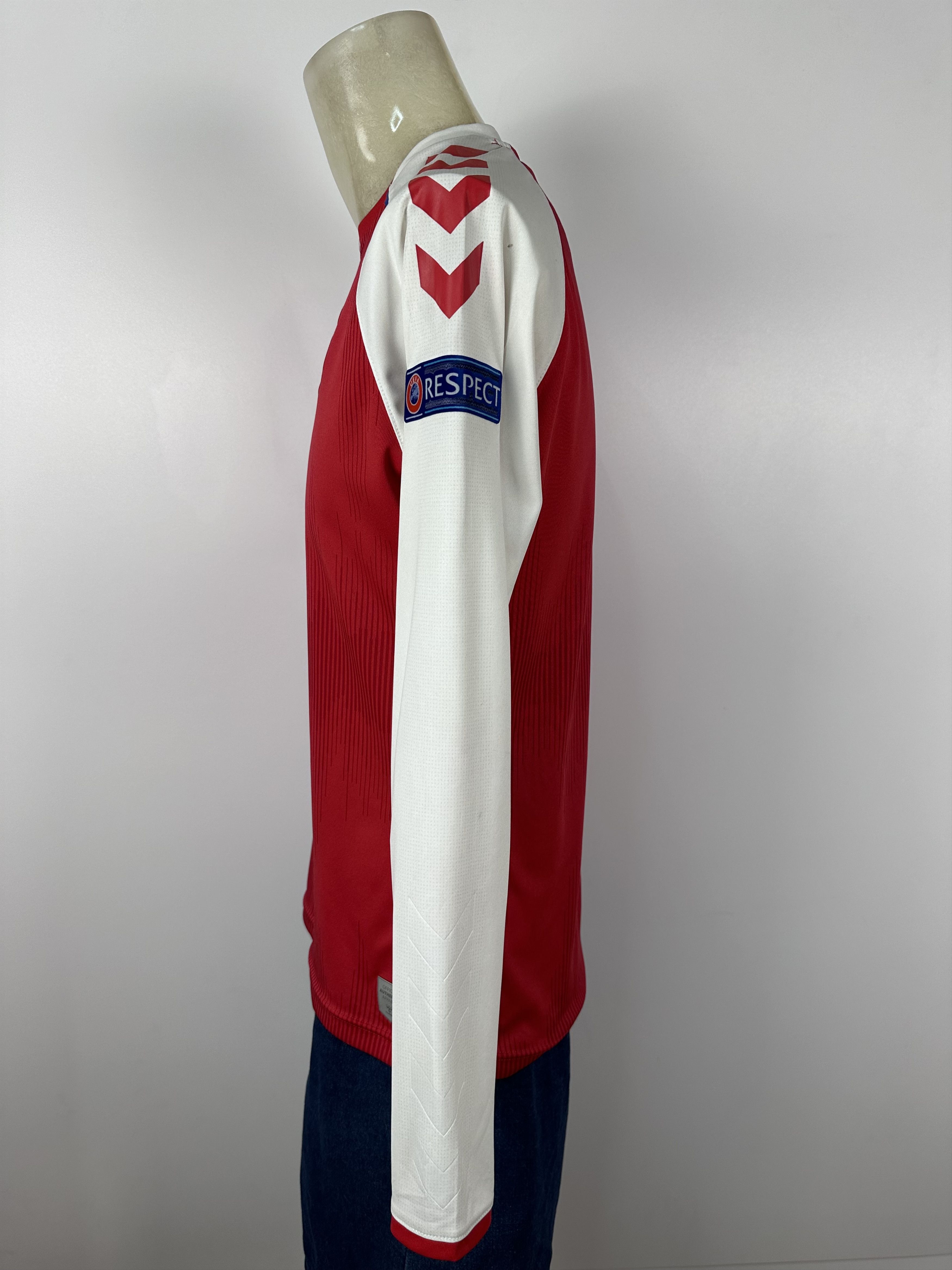 Hummel DENMARK 2021 LONG SLEEVE FOOTBALL SHIRT SOCCER JERSEY HUMMEL Size US M / EU 48-50 / 2 - 8 Thumbnail