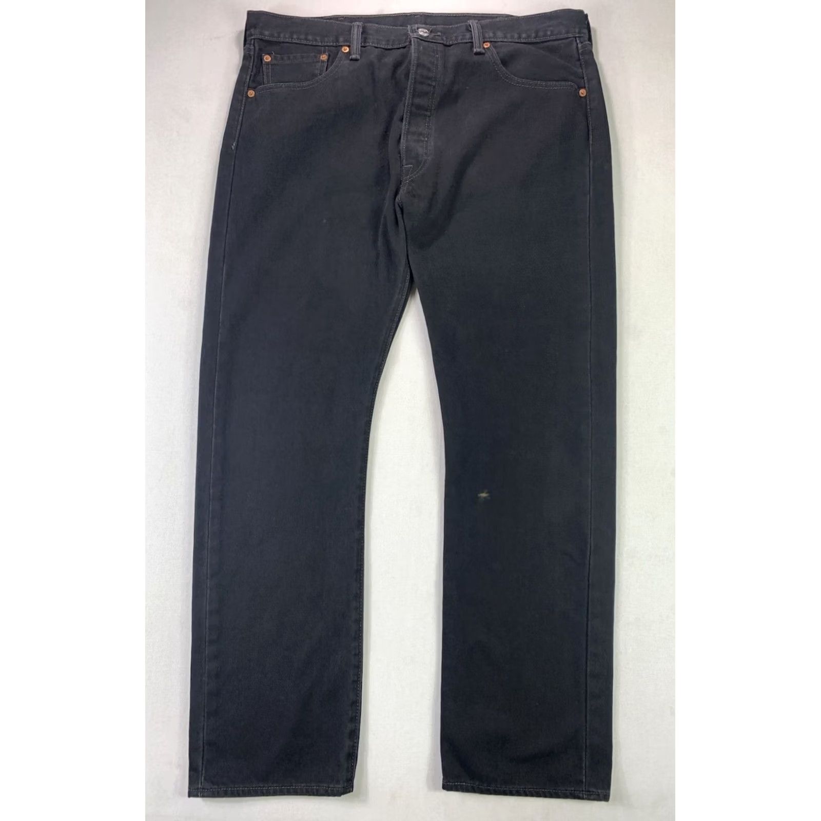 Levi's Levi's 501 Jeans Black Men 38x32 Button fly made in Mexico Straight leg (Fits 38x31) Size US 38 / EU 54 - 2 Thumbnail