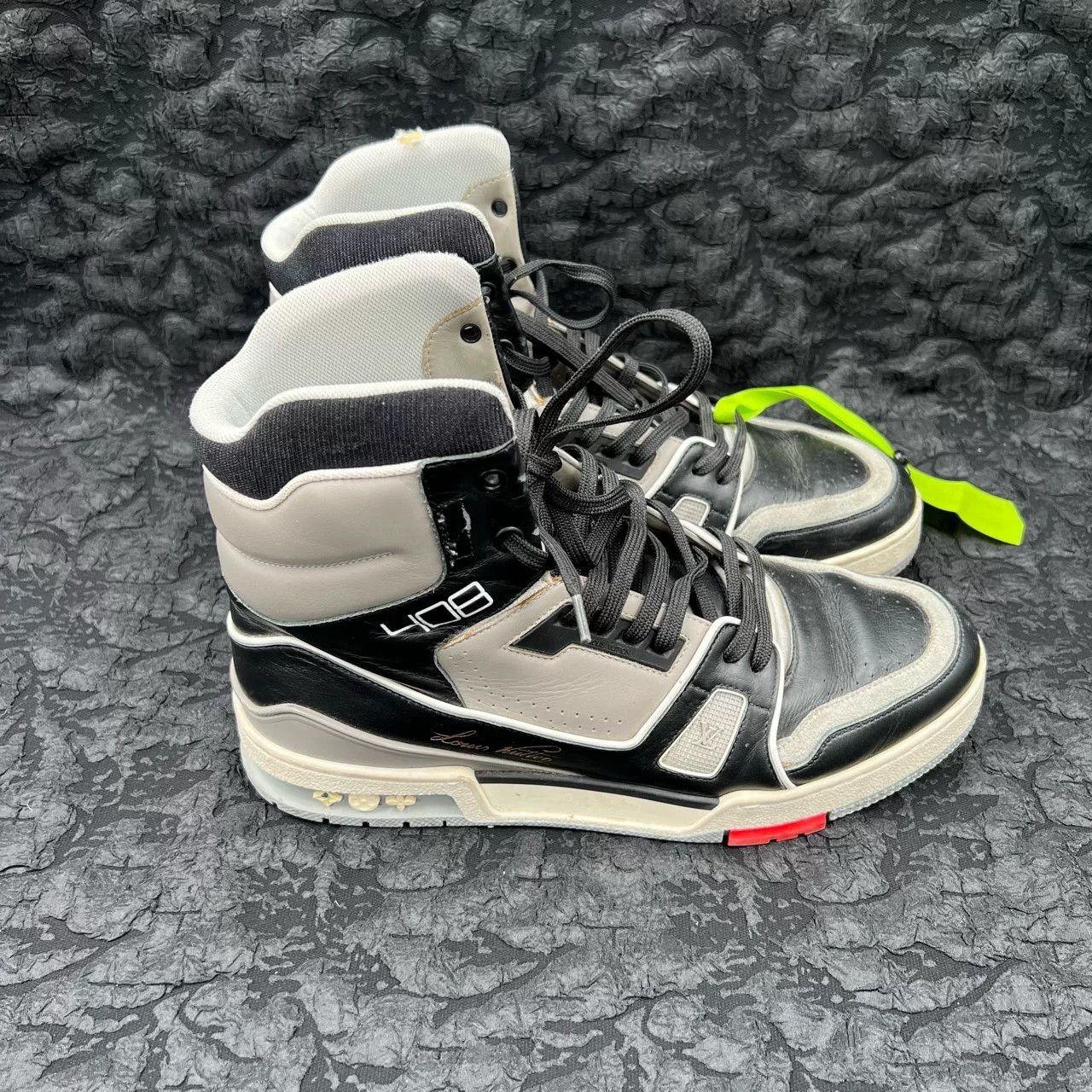 Louis Vuitton Louis Vuitton Trainer Black Gray High-Top Size US 8 / EU 41 - 3 Thumbnail