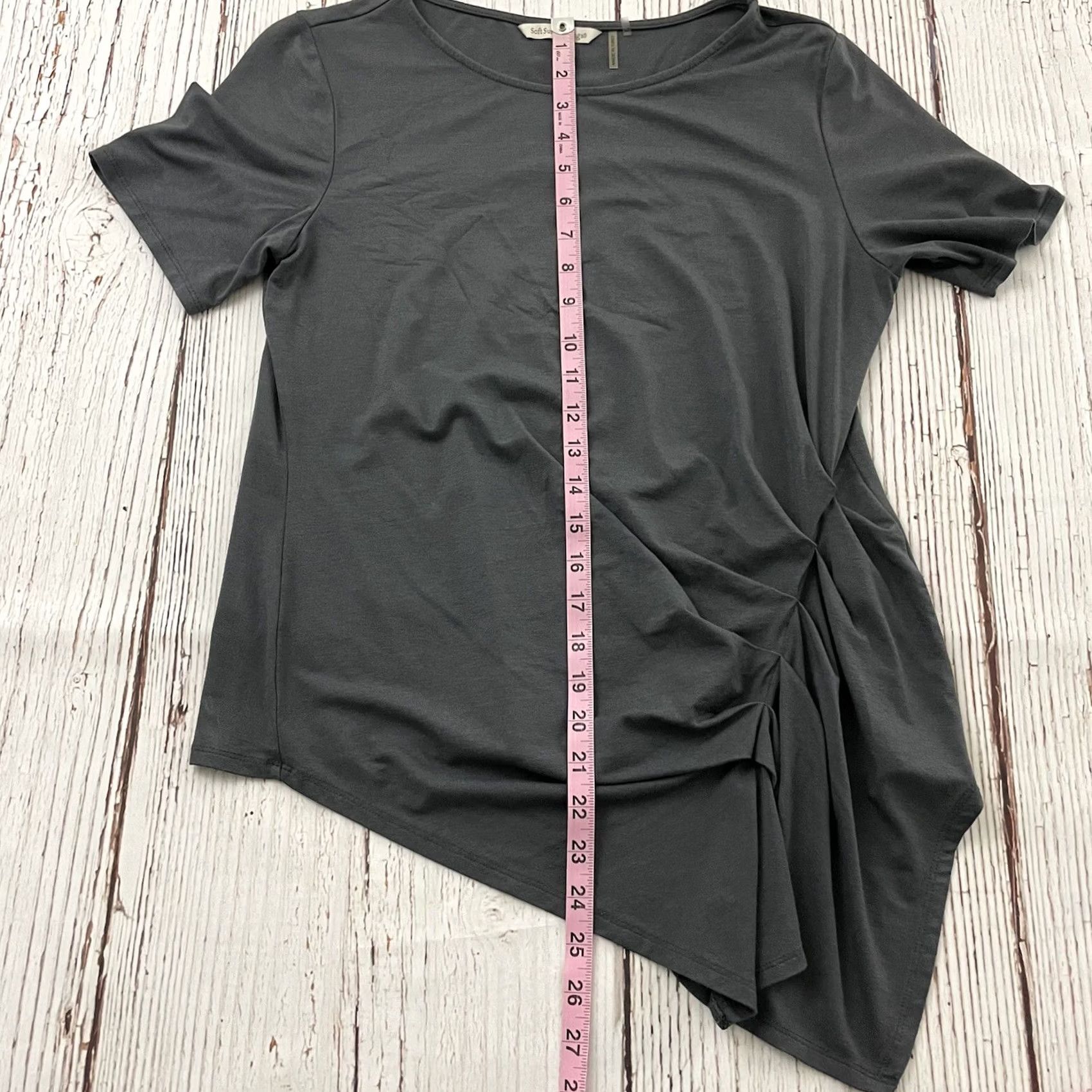 Soft Surroundings Soft Surroundings Blouse Shirt Gray PS Petite Women Short Sleeve Rouched Front Top Size S / US 4 / IT 40 - 4 Thumbnail