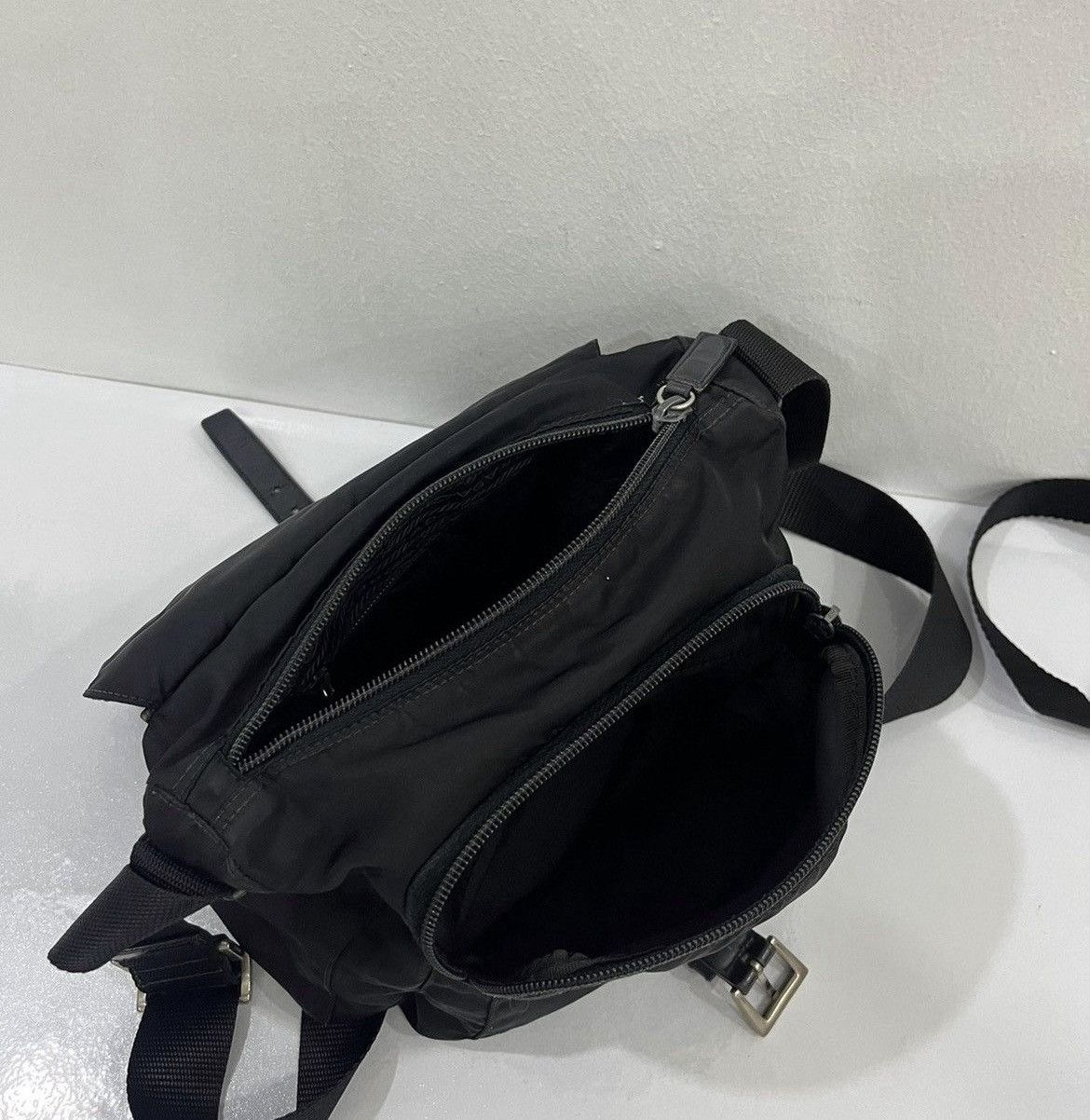 Prada PRADA Tessuto Nylon Shoulder Bag Size ONE SIZE - 8 Thumbnail