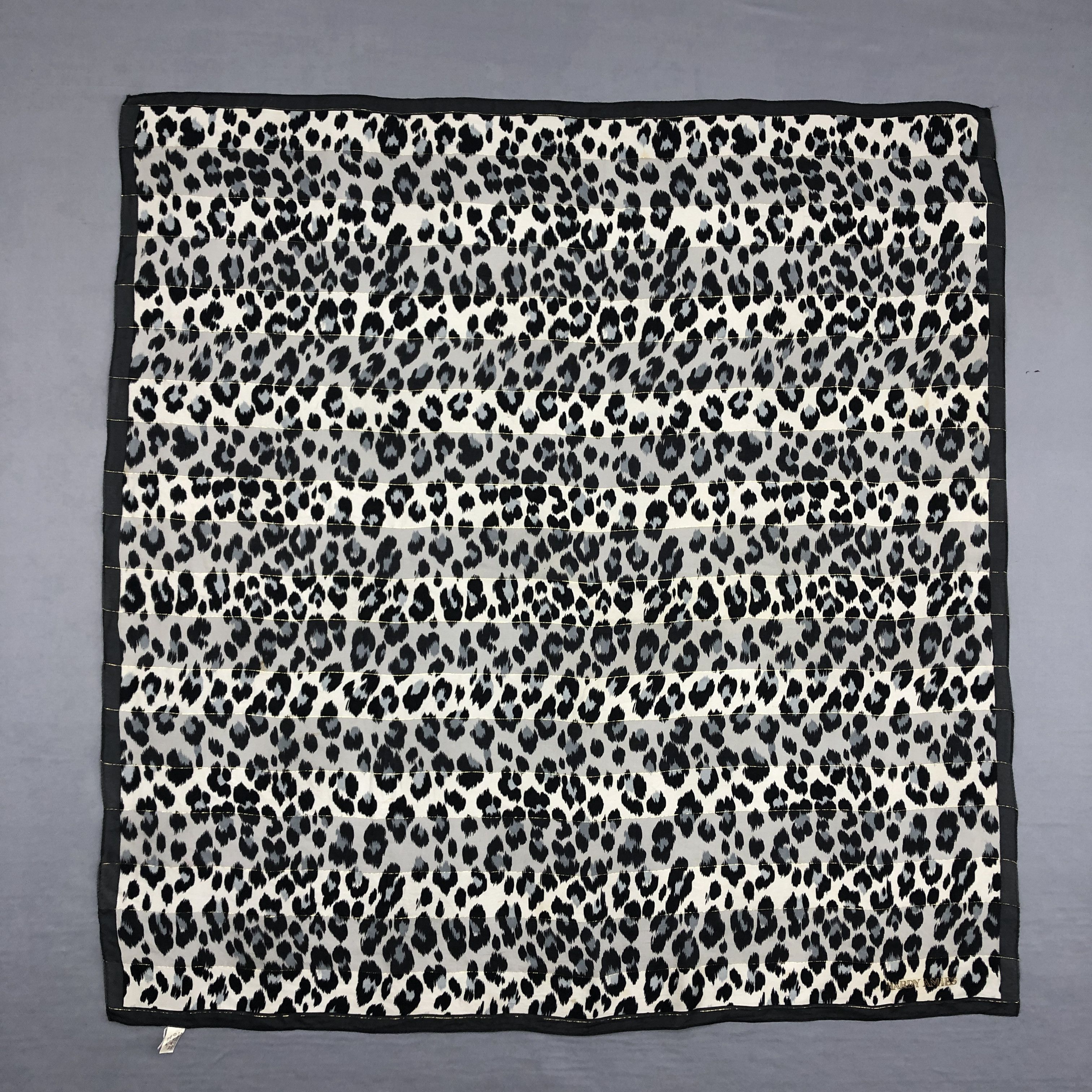 Hardy Amies × Vintage Vintage Hardy Amies SILK Scarf Twill Stole Wraps Scarves Size ONE SIZE - 1 Thumbnail