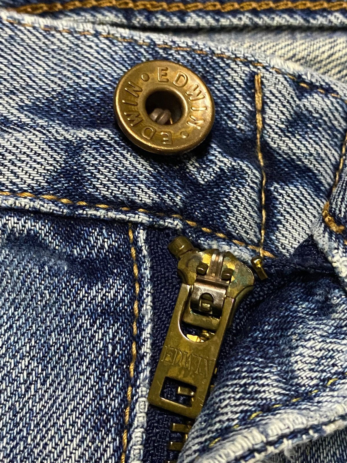 Edwin Japan Edwin Selvedge 505xx Light Wash Distressed Baggy Jeans Size US 33 - 11 Thumbnail