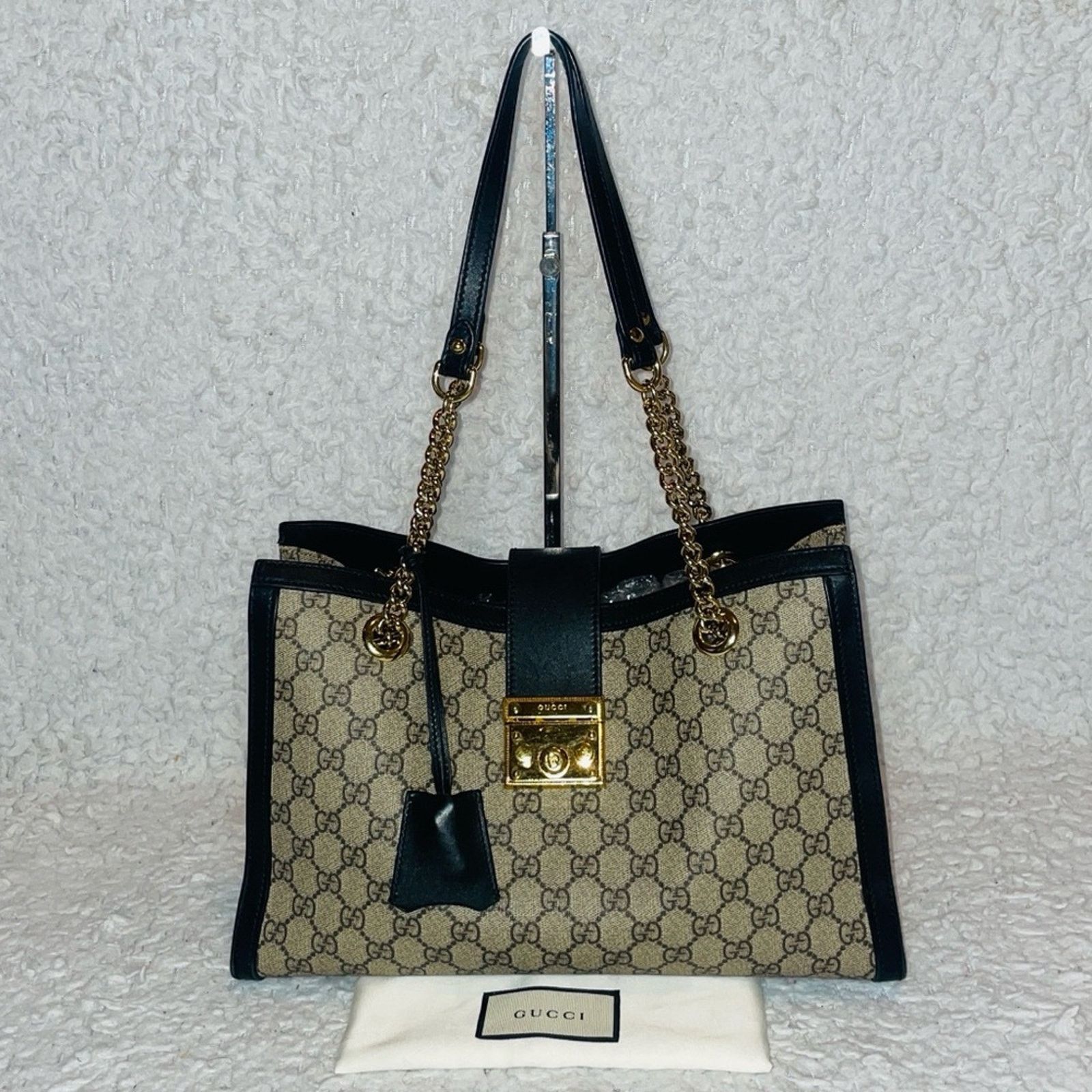 Gucci Gucci Padlock GG Supreme Medium Tote Beige Black Size ONE SIZE - 1 Thumbnail