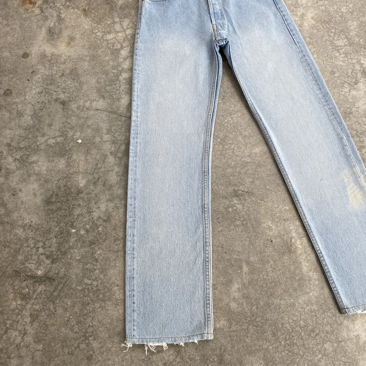 Levi's Size 27x29.5 Vintage 1990 Levis 501 Light Blue Denim Jeans Size US 27 - 5 Thumbnail