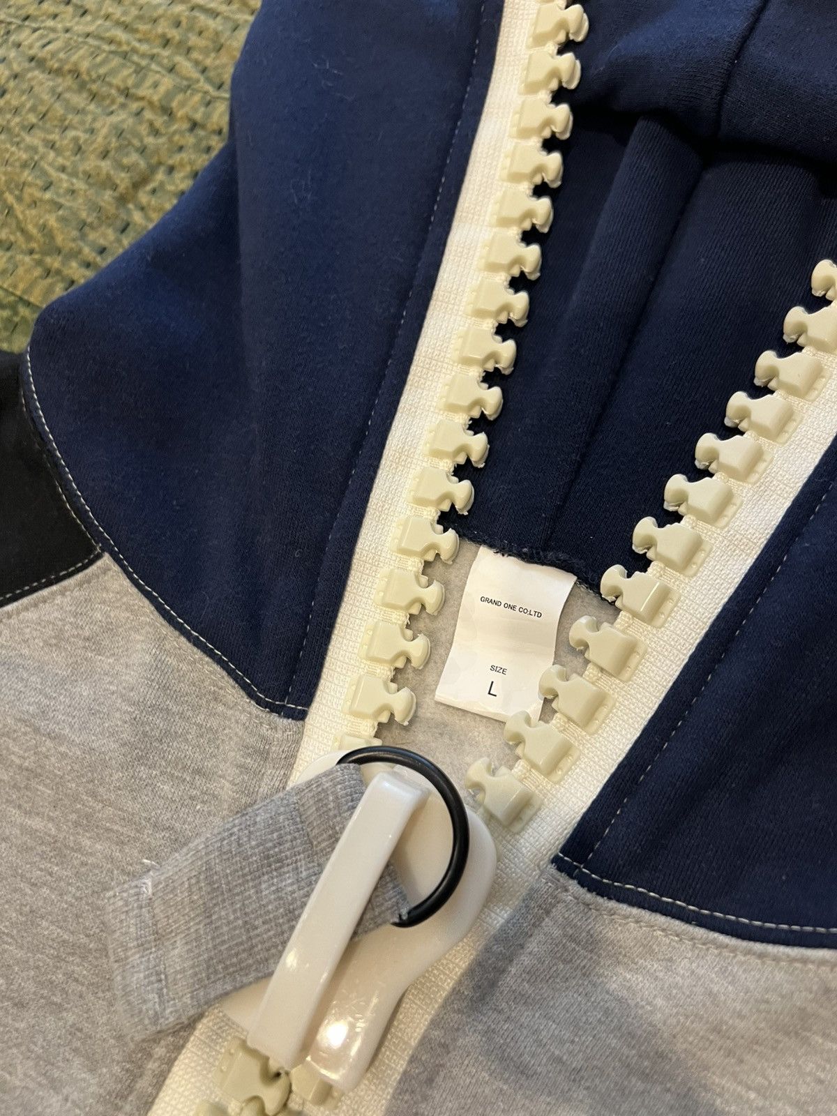 Japanese Brand Gym Master Japan Big Zipper Hoodie Inspired by Mihara Size US L / EU 52-54 / 3 - 5 Thumbnail