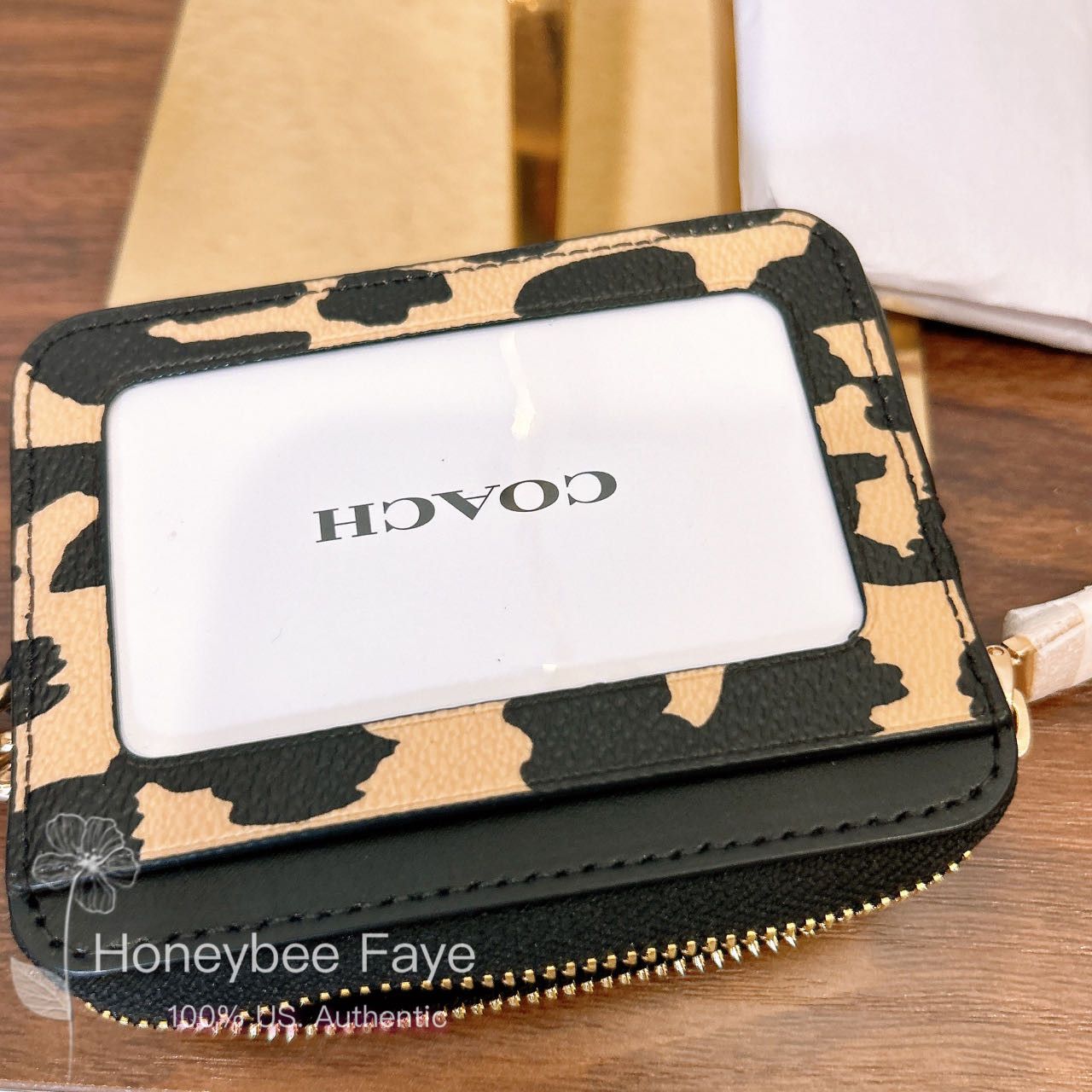 Coach Zip Card Case With Leopard Print CW884 Size ONE SIZE - 7 Thumbnail